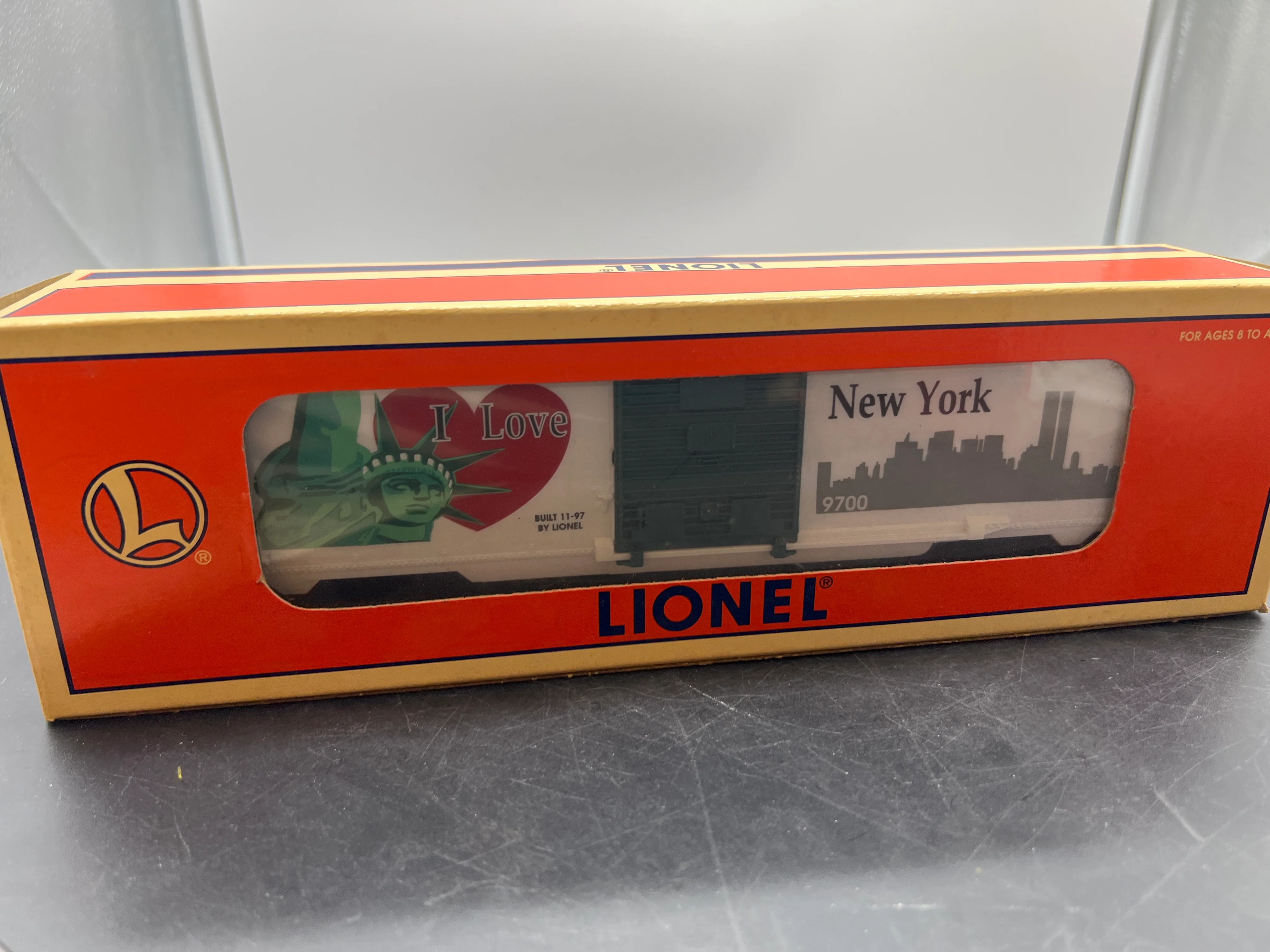 Lionel 6-19949 I love New York boxcar #9700 O SCALE NEW
