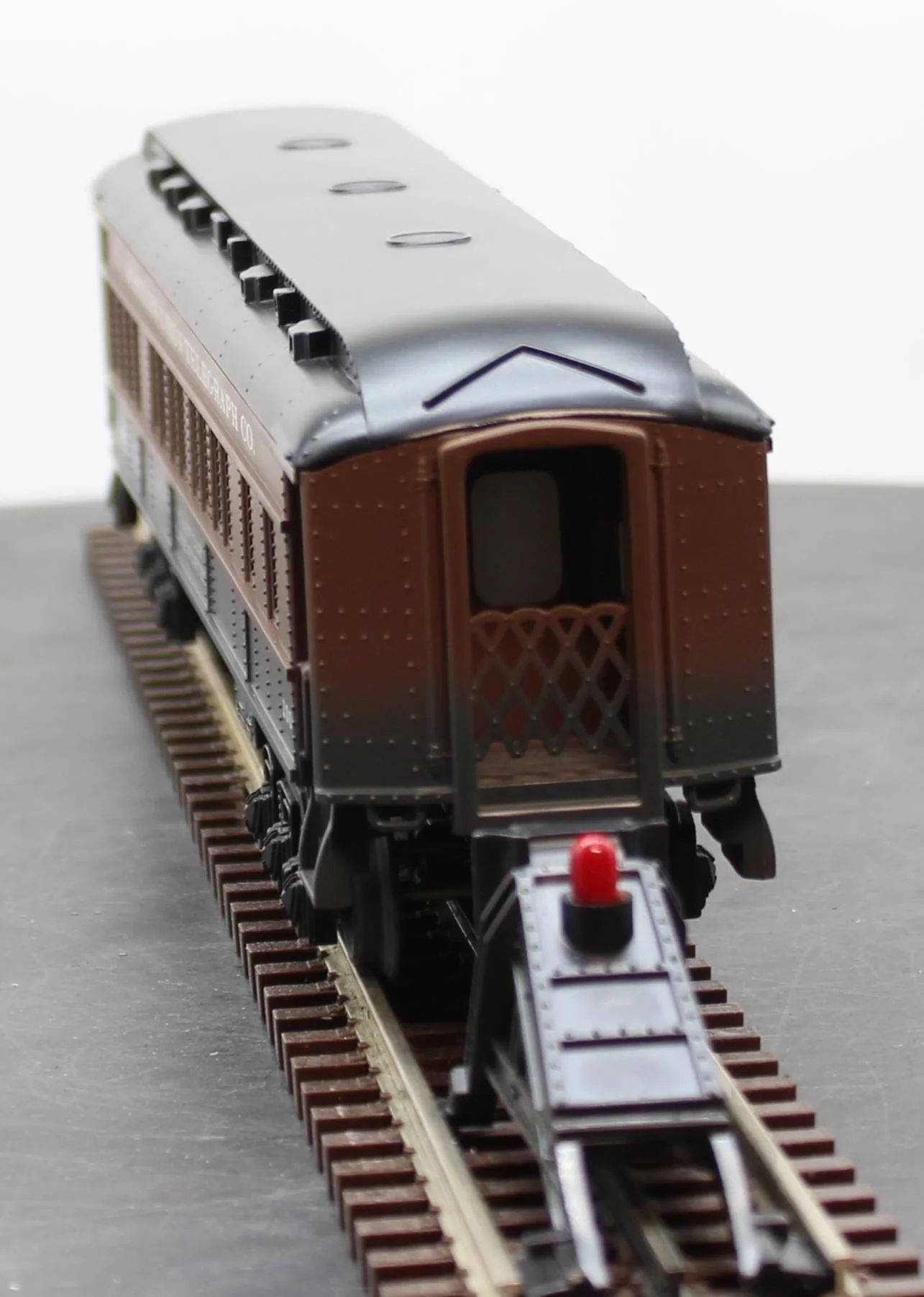 Lionel 6-19994 LRRC Western Union Baby Madison Camp Car #1307 O SCALE Like New - Image 4