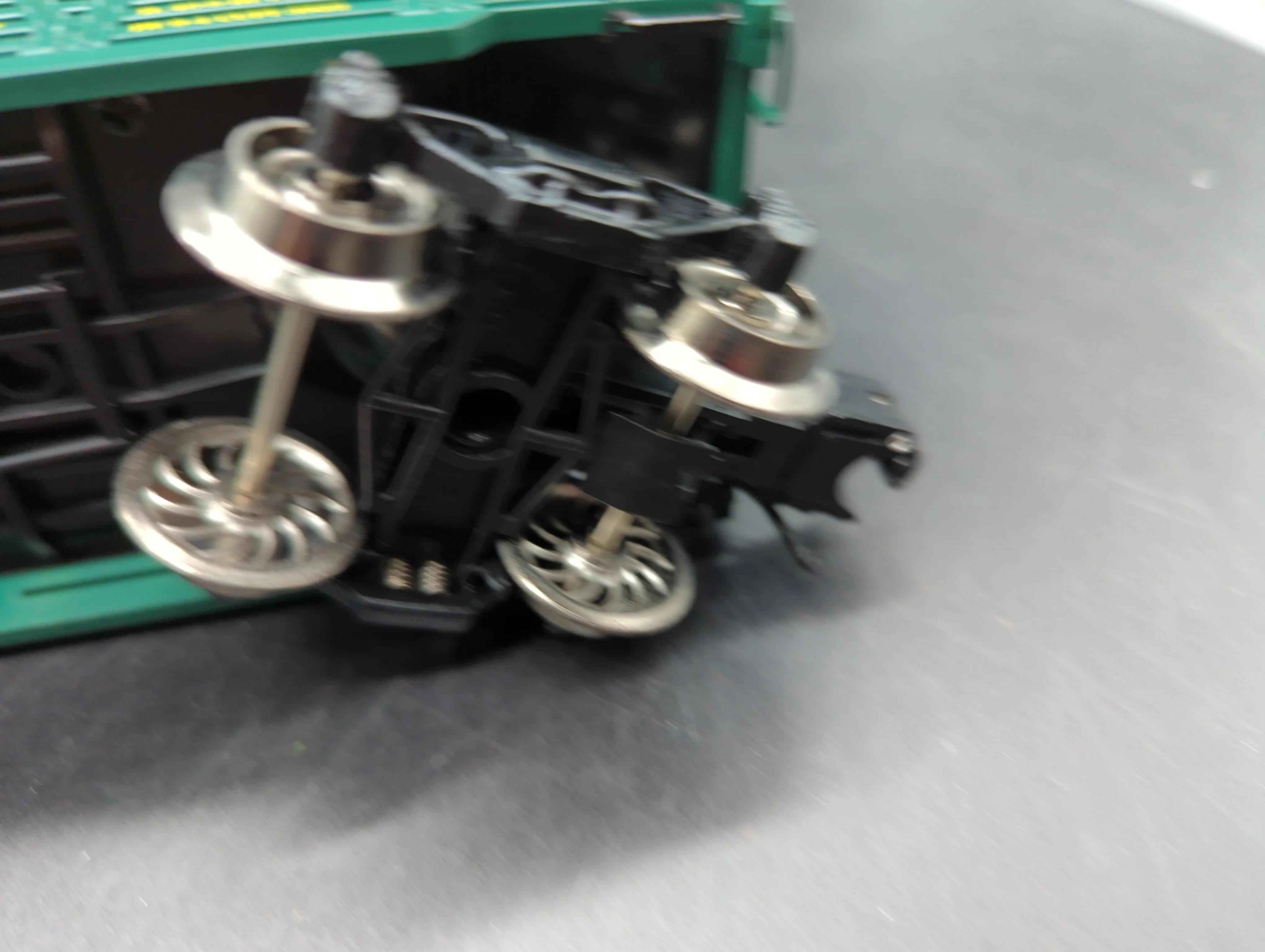 Lionel/K-line 6-22291 CHICAGO & NORTH WESTERN STOCK CAR CNW 14303 O SCALE Like New - Image 5