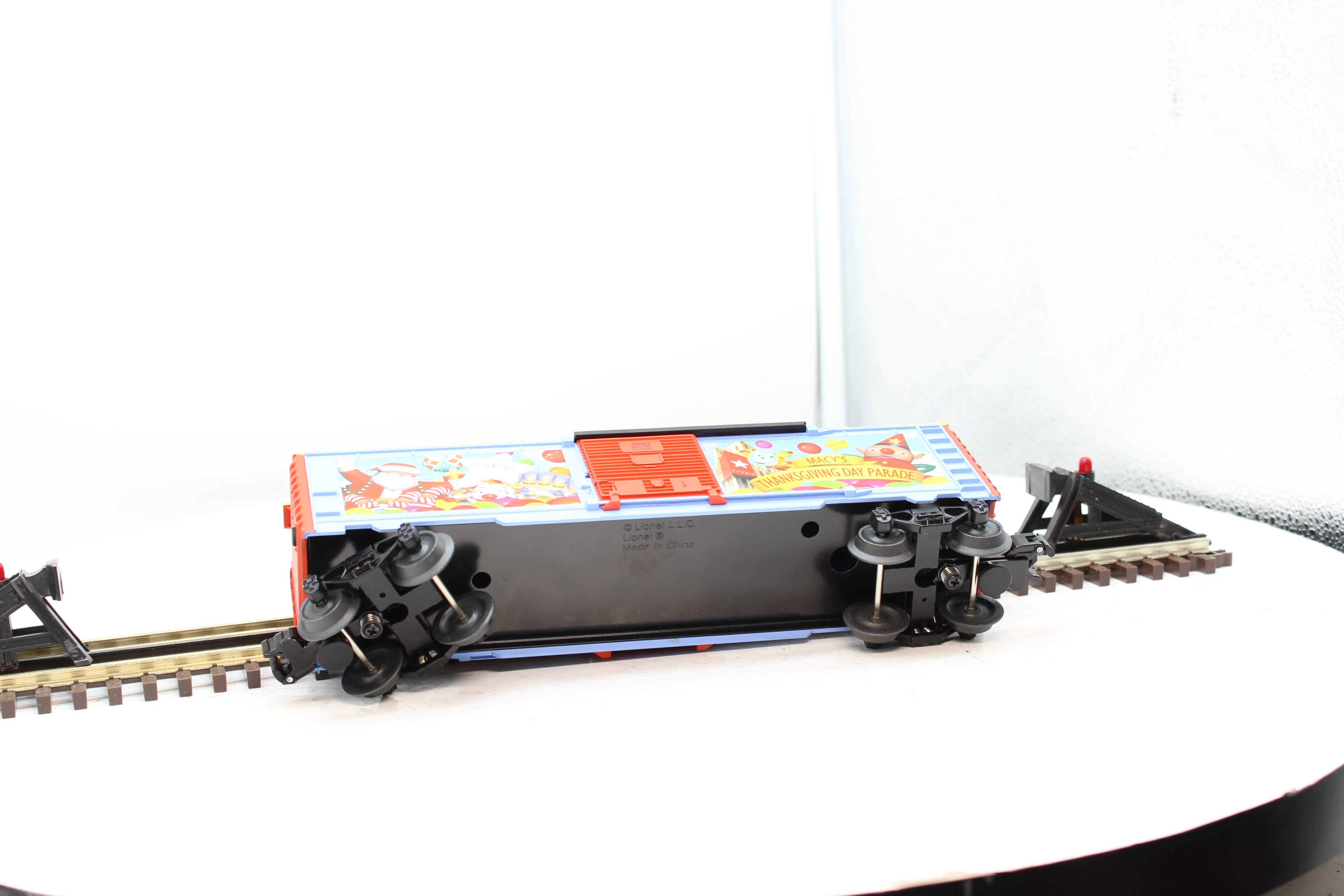 Lionel 6-25043 Macy's Boxcar O SCALE Like New - Image 2
