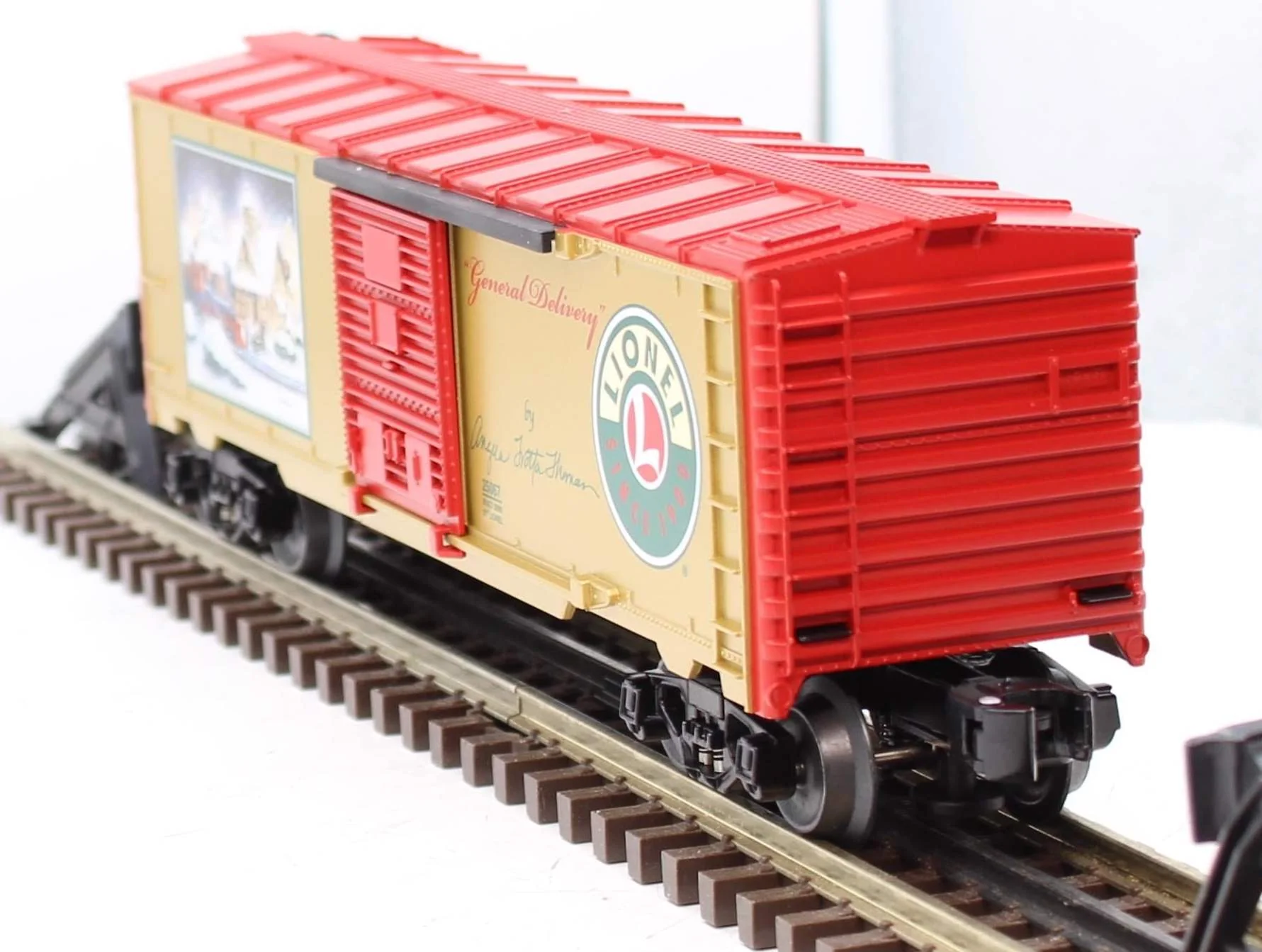 Lionel 6-25067 Angela Trotta Thomas "General Delivery" Boxcar O SCALE Like New - Image 4