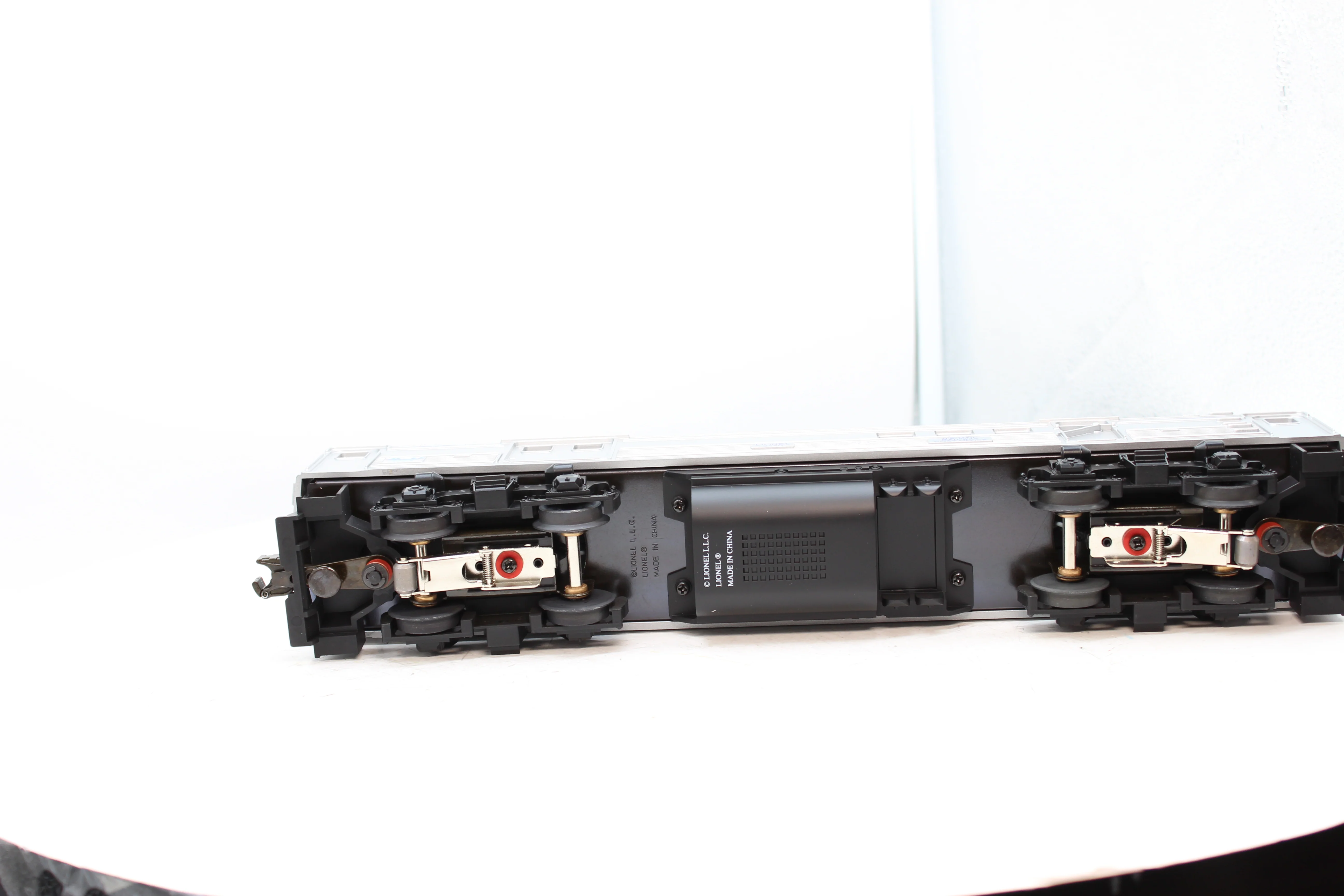 Lionel 6-2550 B&O Mail & Baggage Budd Car O Scale NEW