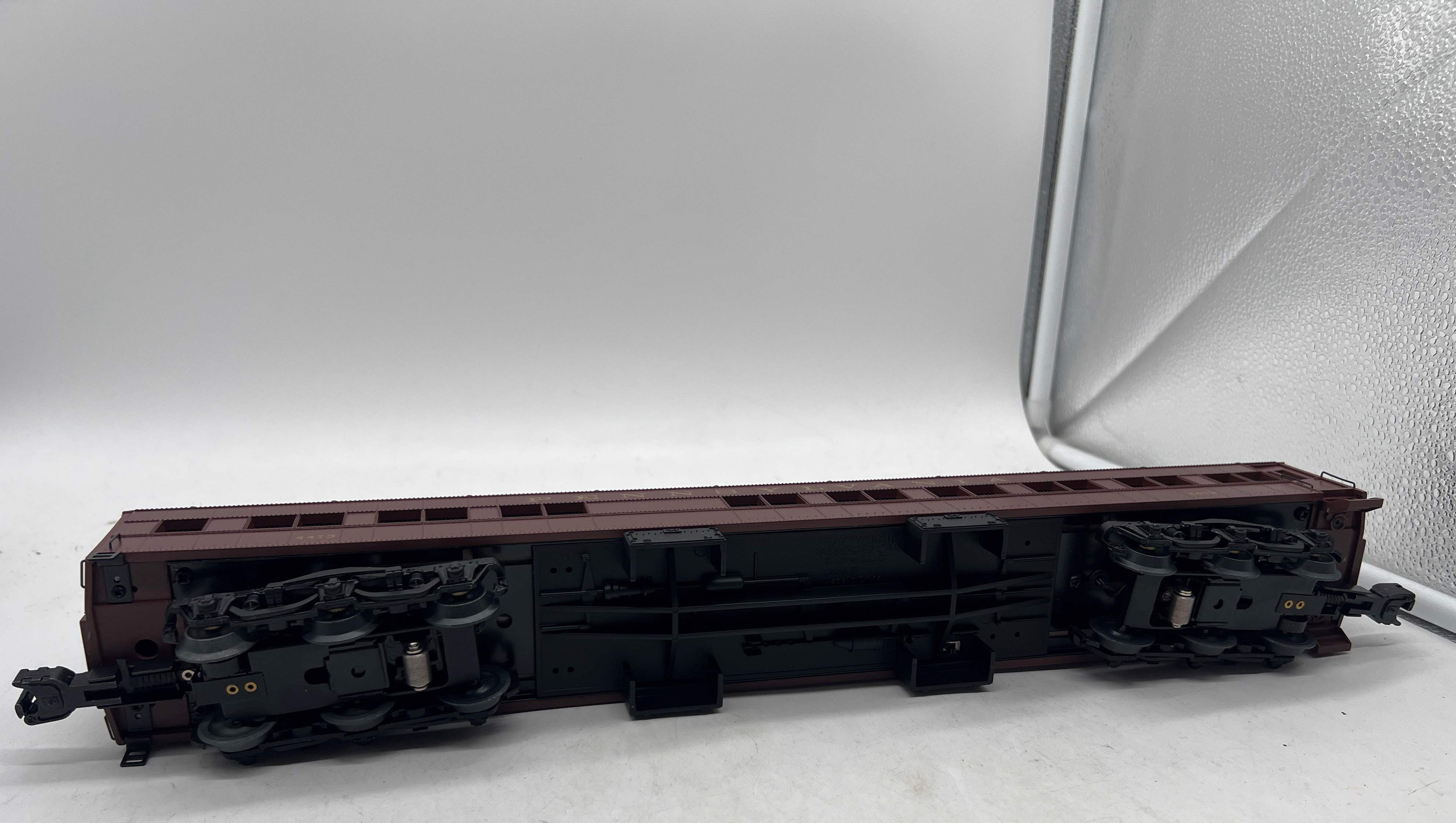 Lionel 6-25639 Pennsylvania PRR "Red Arrow" Heavyweight Diner O SCALE Used Excellent wrong Box as is no diaphragms - Image 5