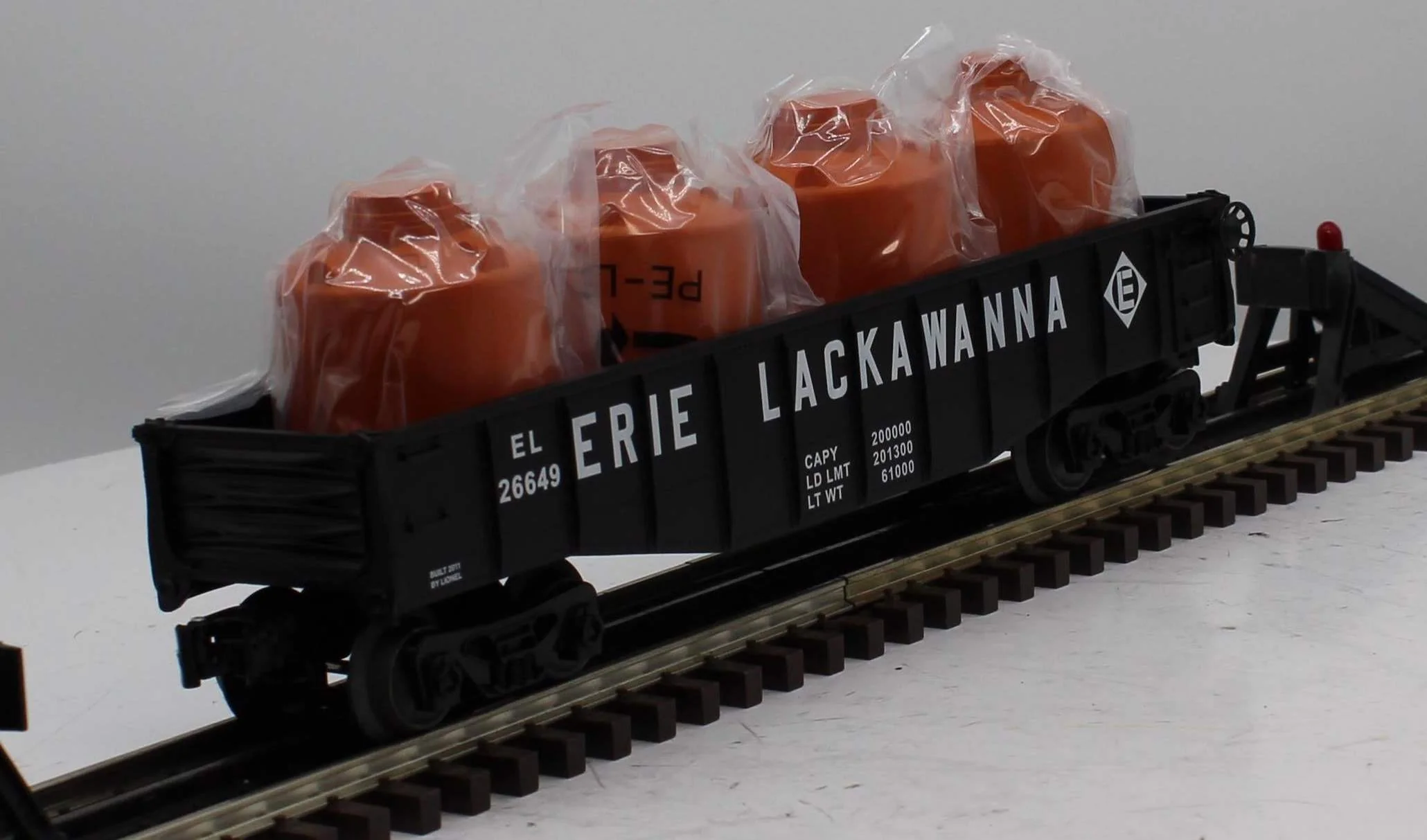 Lionel 6-26649 ERIE LACKAWANNA Gondola w/ 4 Canisters O Scale Like New - Image 6