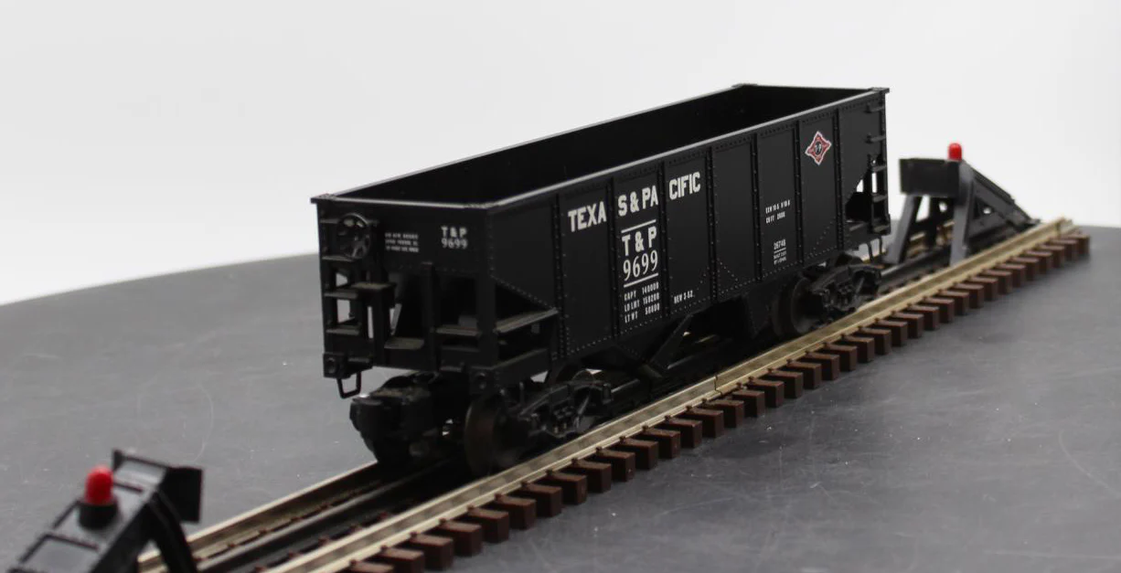 Lionel 6-26748 Texas & Pacific Hopper O SCALE Used Excellent - Image 4