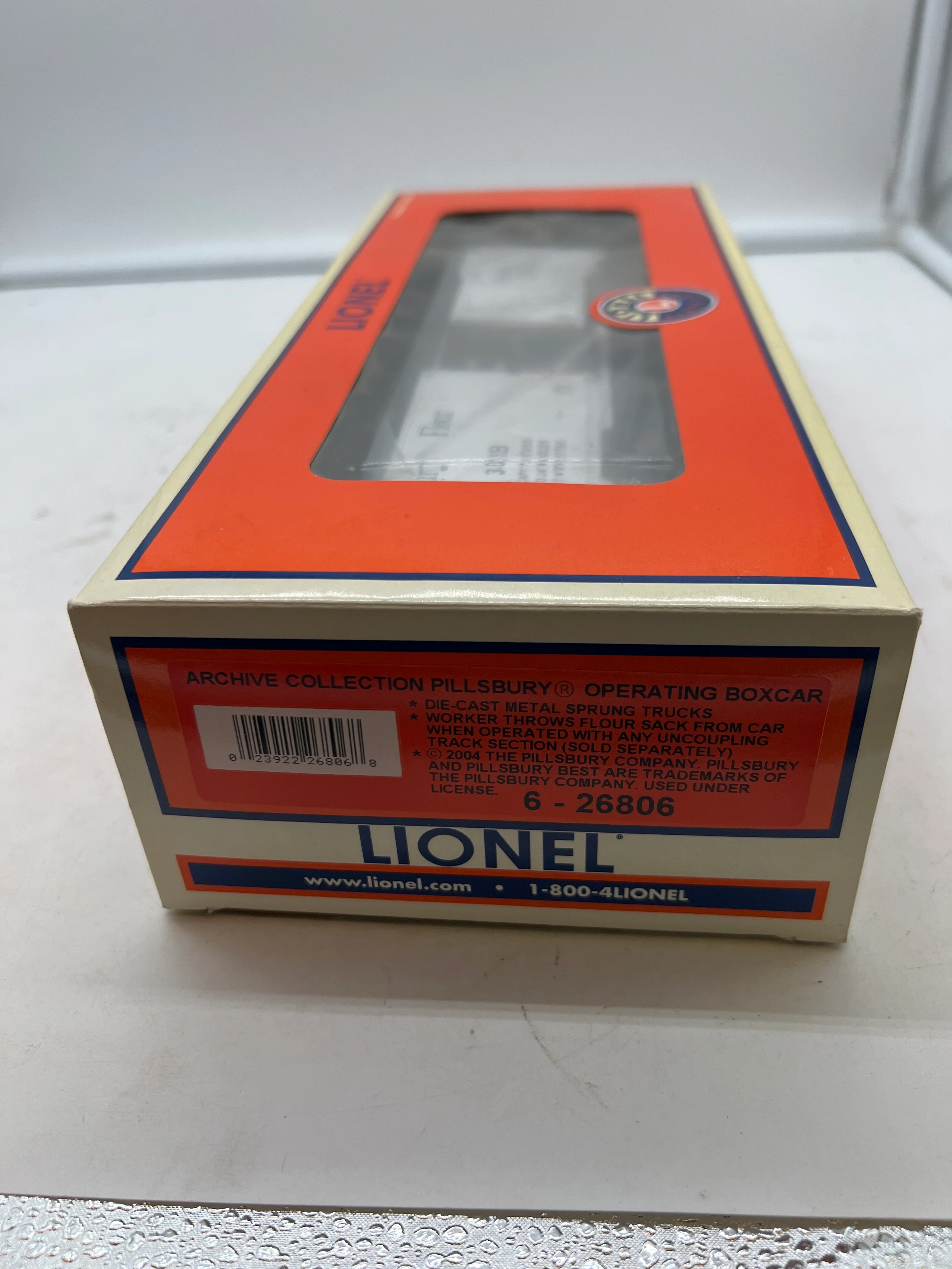 Lionel 6-26806 ARCHIVE COLLECTION PILLSBURY&REG; OPERATING BOXCAR O SCALE NEW - Image 4