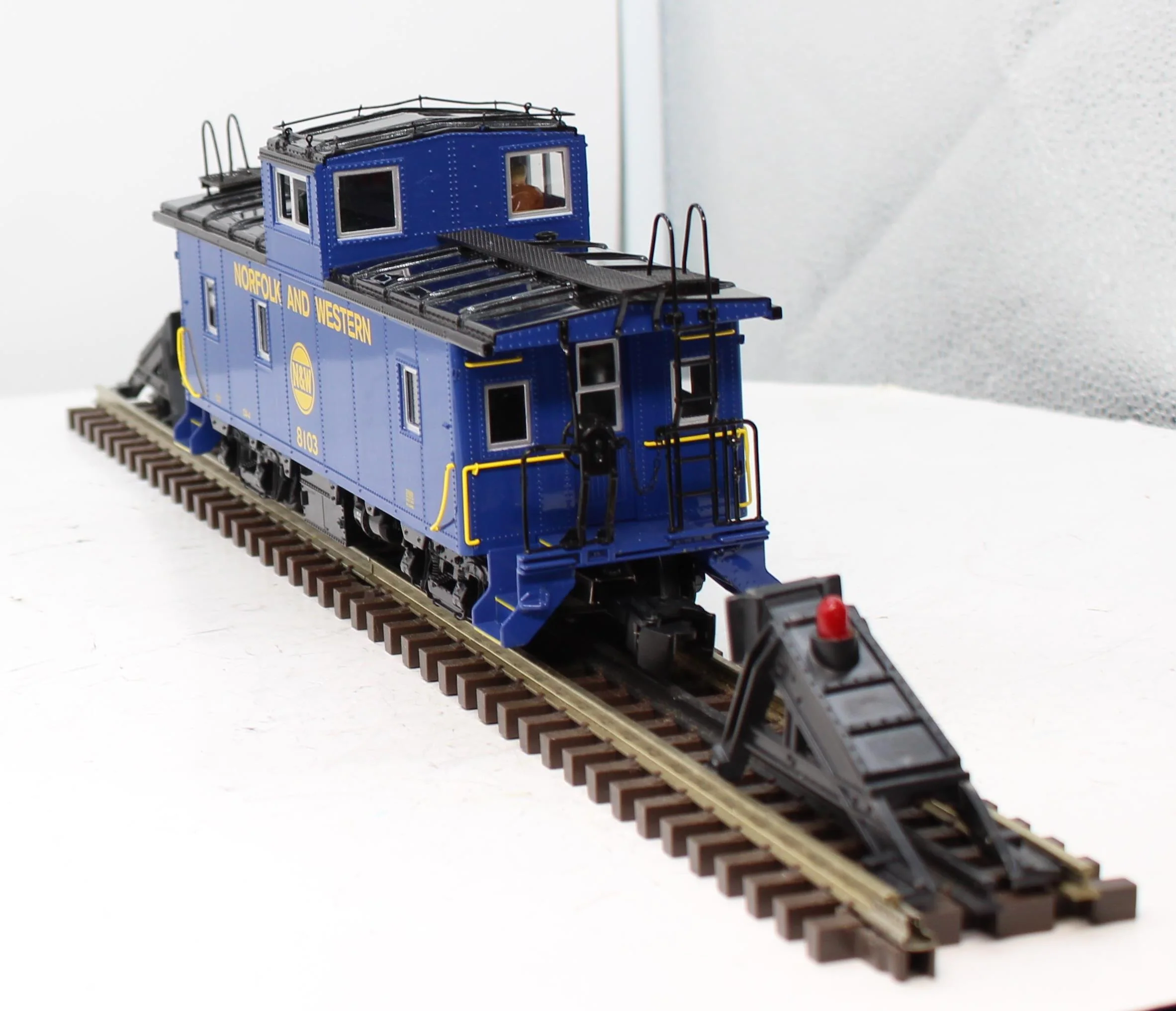 Lionel 6-27692 Norfolk & Western NS Heritage Ca-4 Caboose O SCALE Like New - Image 2