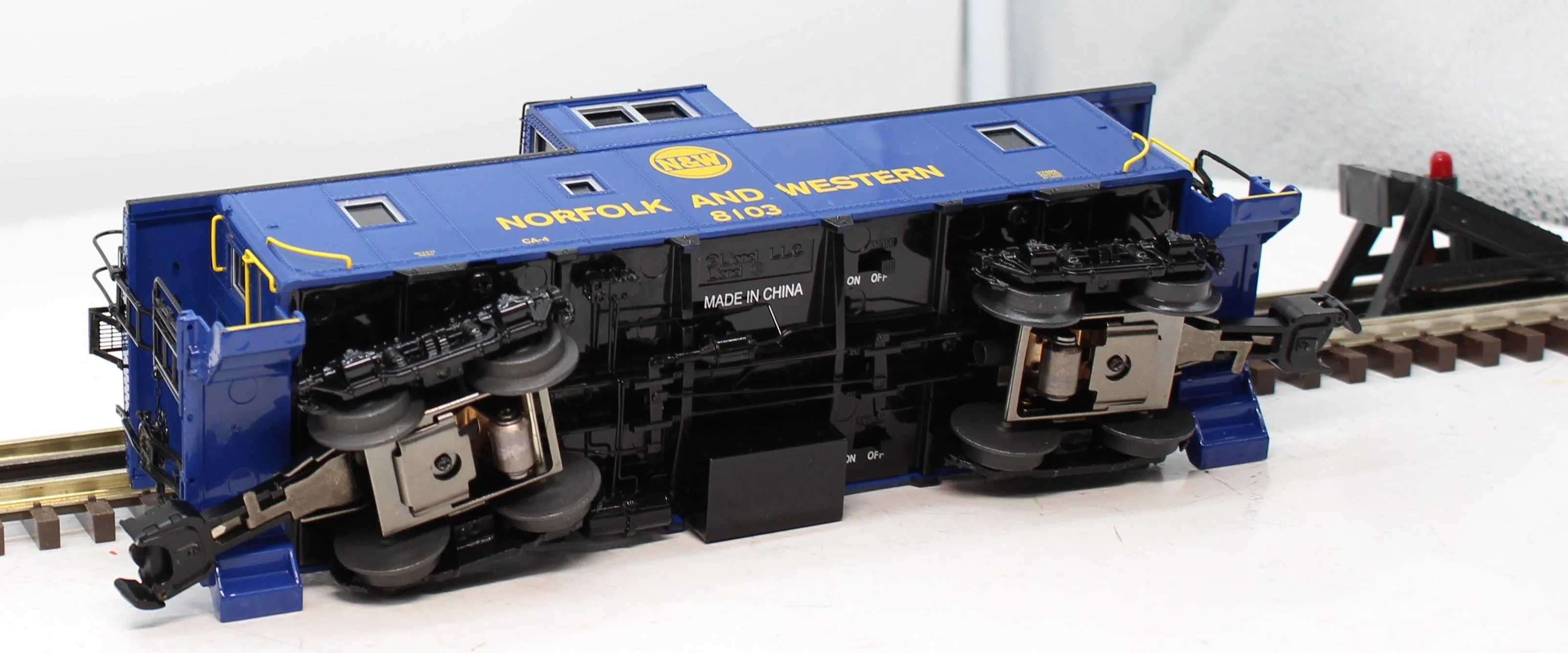 Lionel 6-27692 Norfolk & Western NS Heritage Ca-4 Caboose O SCALE Like New - Image 5