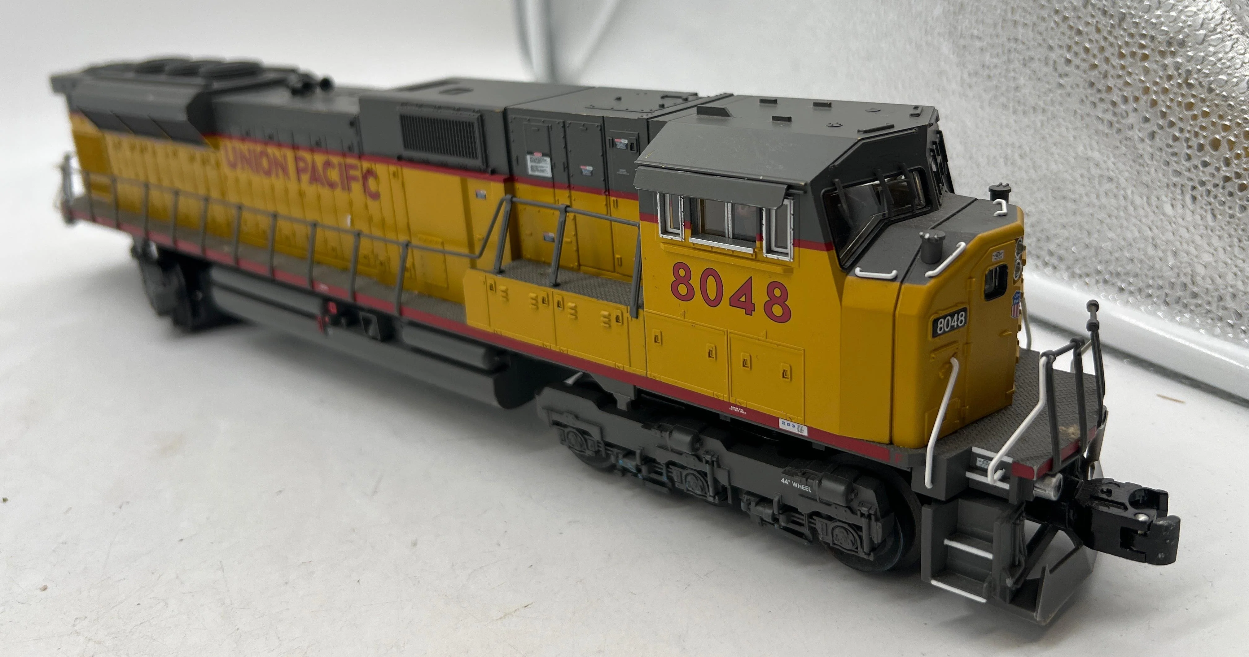 Lionel 6-28274 SD-90 Lionmaster Diesel Locomotive Union Pacific #8048 O SCALE Used Excellent No Box as is
