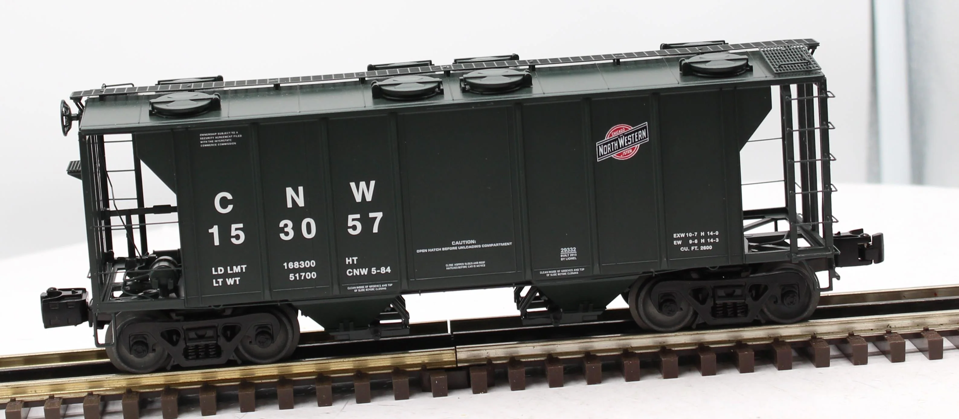 Lionel 6-29332 CNW CHICAGO NORTHWESTERN PS-2 HOPPER CAR  O SCALE Like New - Image 4
