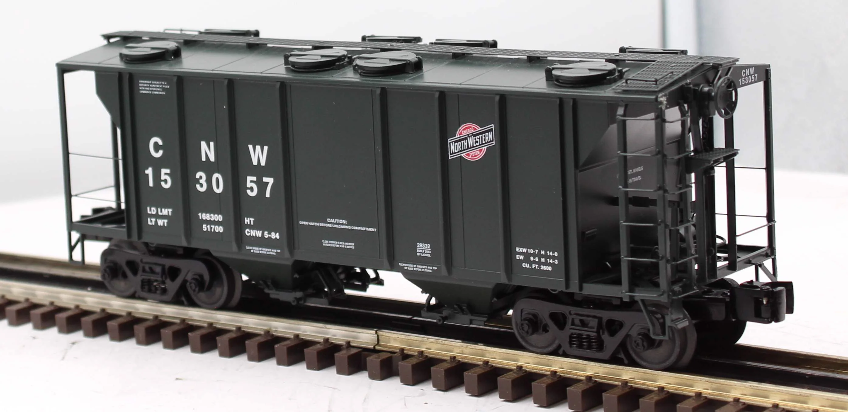 Lionel 6-29332 CNW CHICAGO NORTHWESTERN PS-2 HOPPER CAR  O SCALE Like New - Image 5