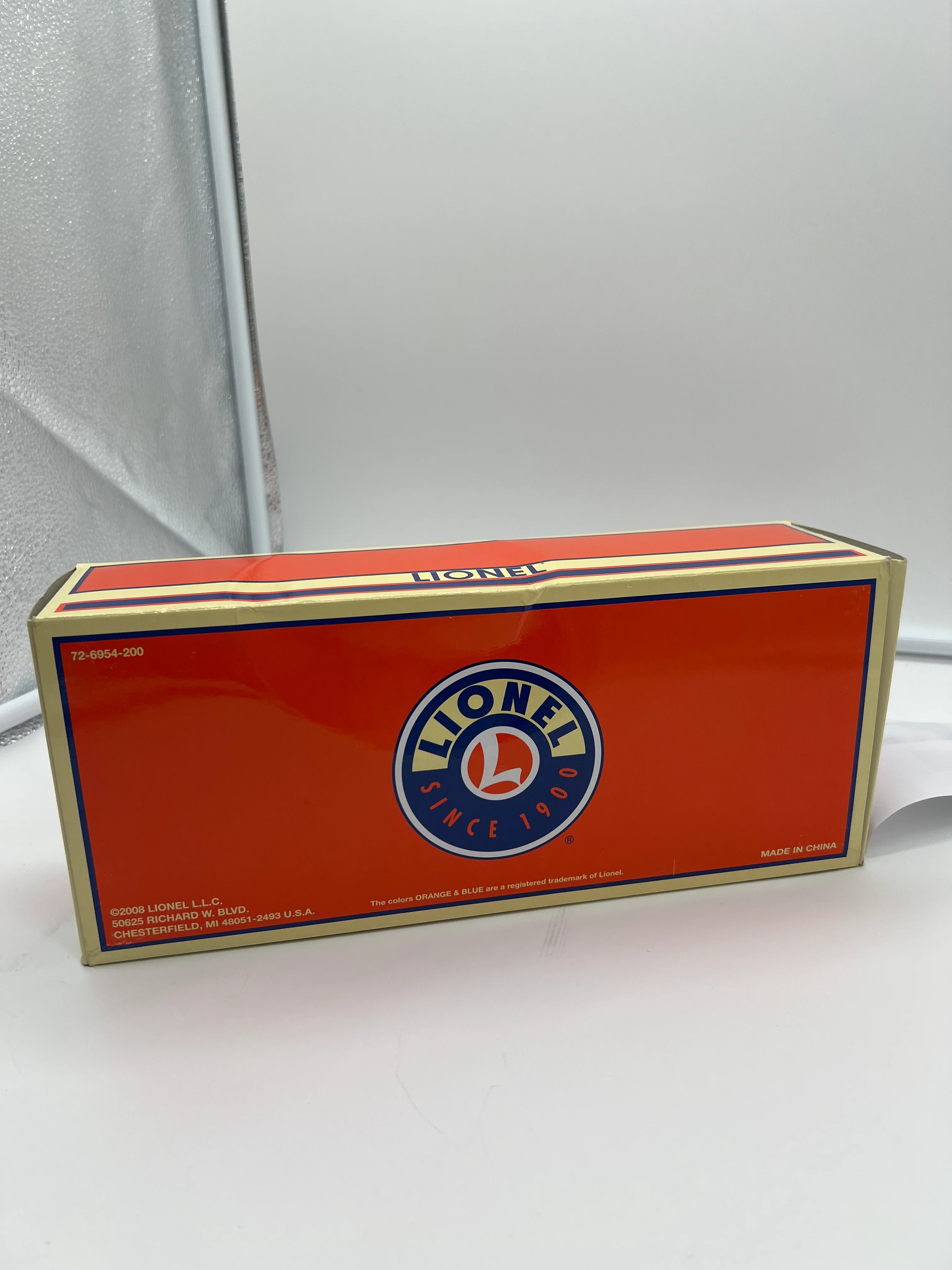 Lionel 6-29416 Western Pacific Heritage Hopper Car O SCALE NEW - Image 3