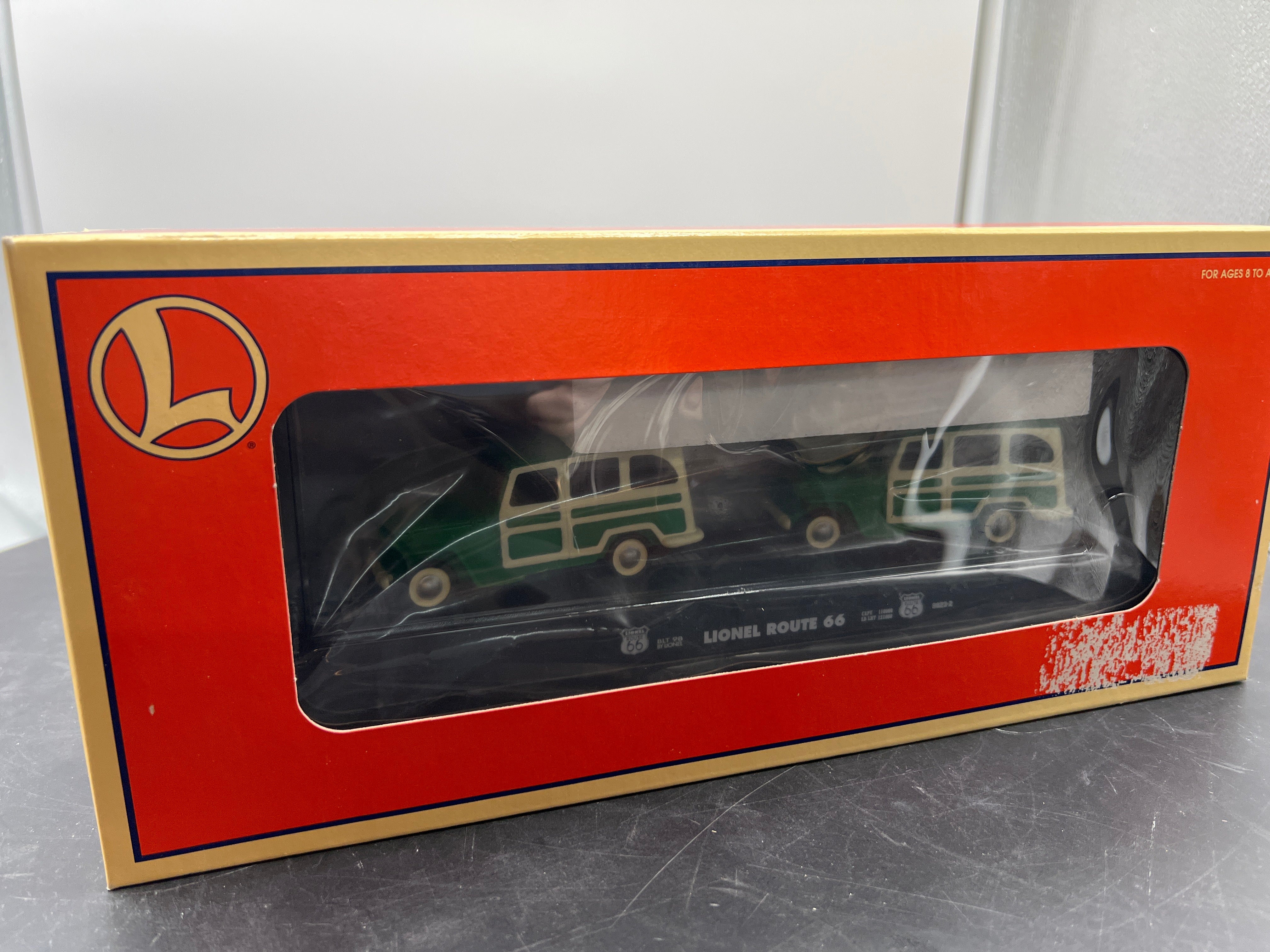 Lionel 6-36001 Route 66 flatcar with Jeep wagons O SCALE NEW