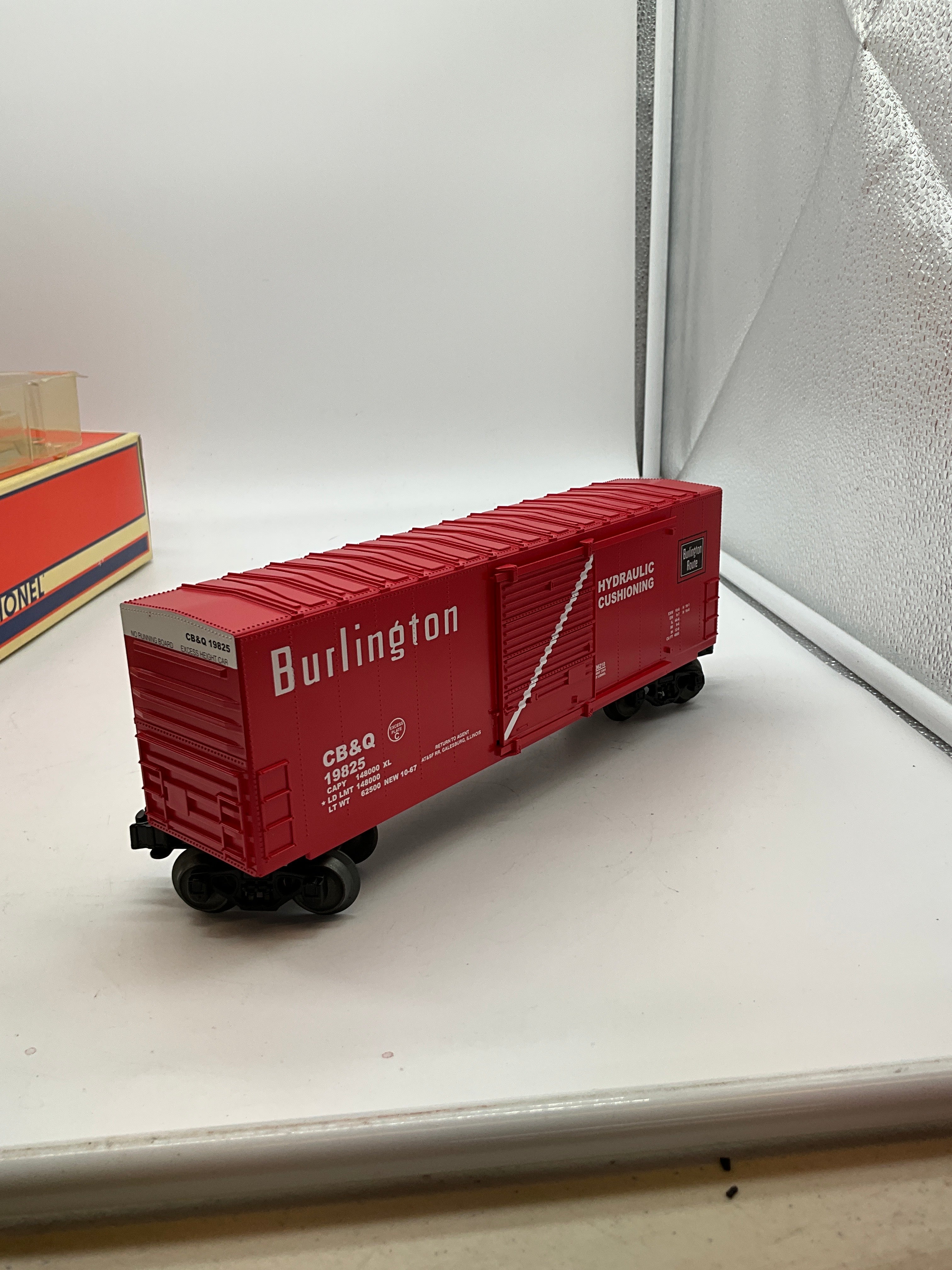 Lionel 6-36210 HI-CUBE BOXCARS - BURLINGTON O SCALE Like New - Image 5