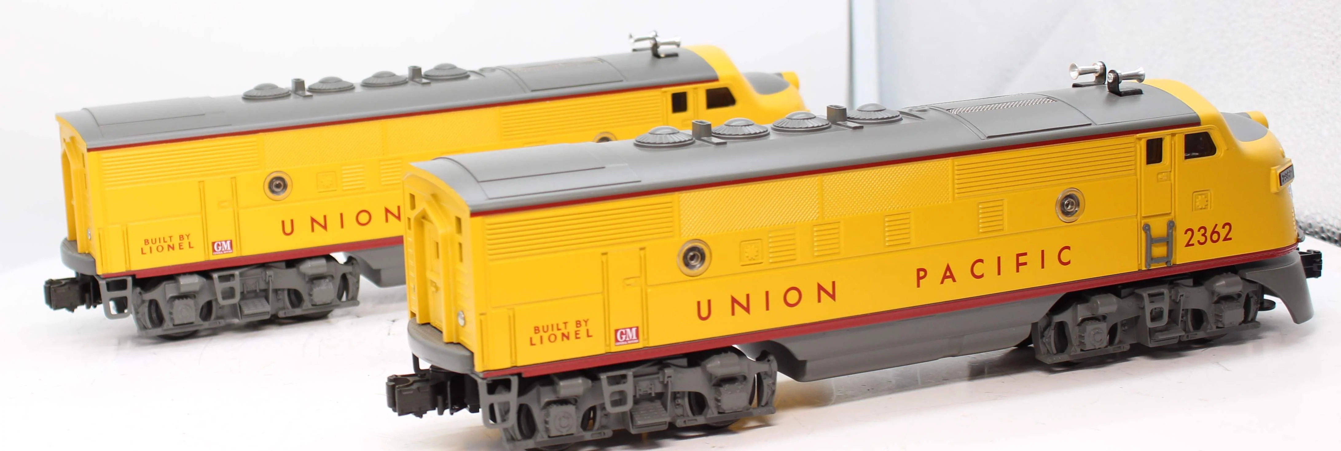 Lionel 6-38389 Postwar-Inspired #2362 Conventional Union Pacific F3 AA Diesel O SCALE Like New - Image 7