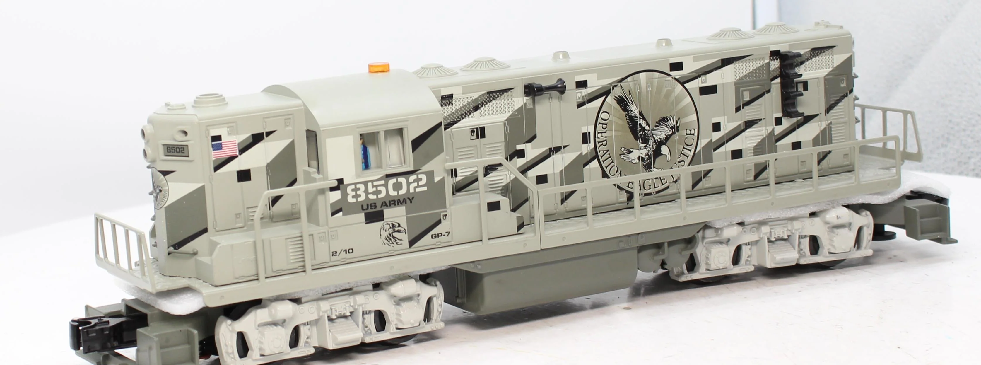 Lionel 6-38502 UNITED STATES ARMY GP-7 Diesel Operation Eagle O Scale NEW - Image 5