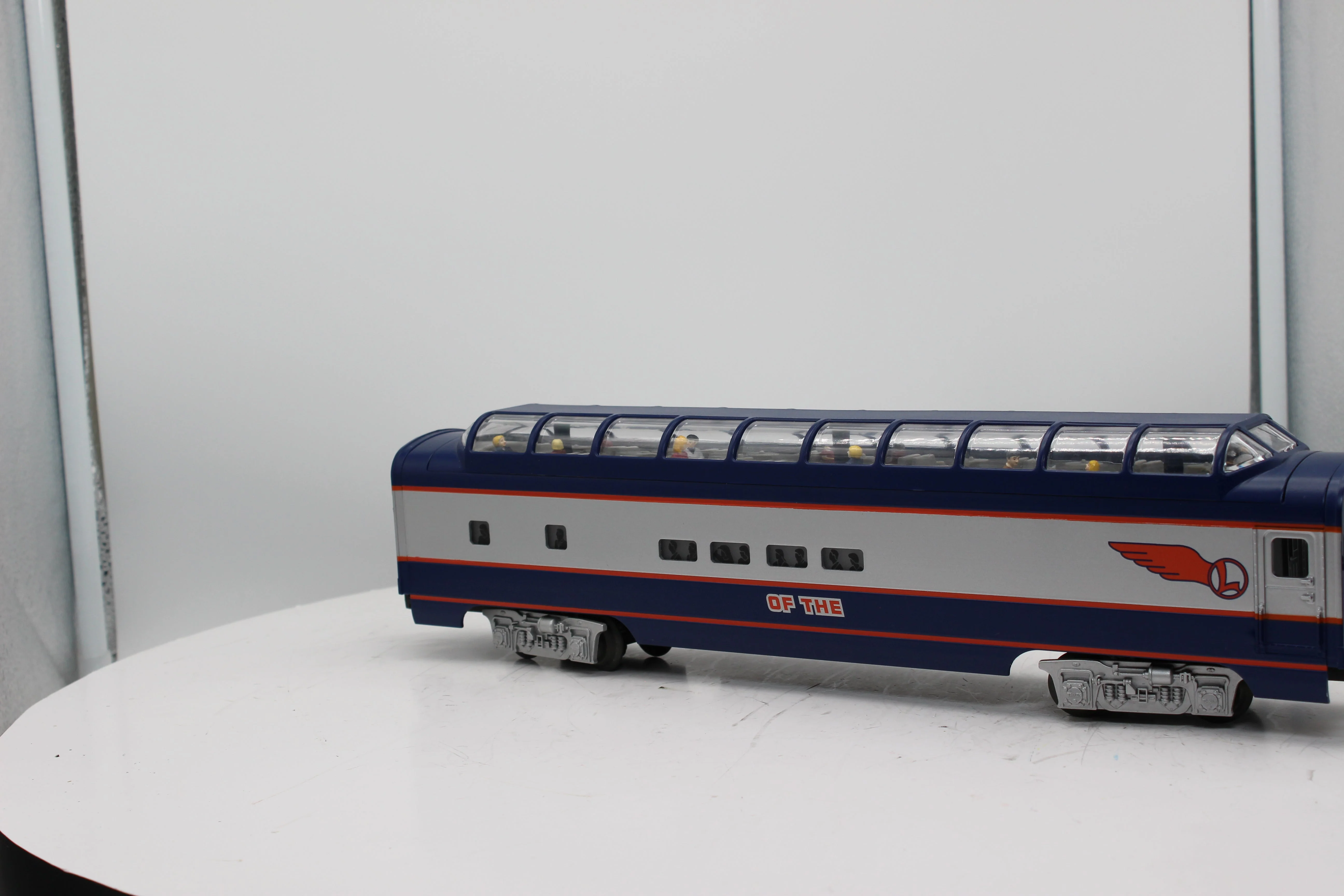 Lionel 6-39111 SPIRIT OF CENTURY vista dome passenger car O Scale Like New - Image 8