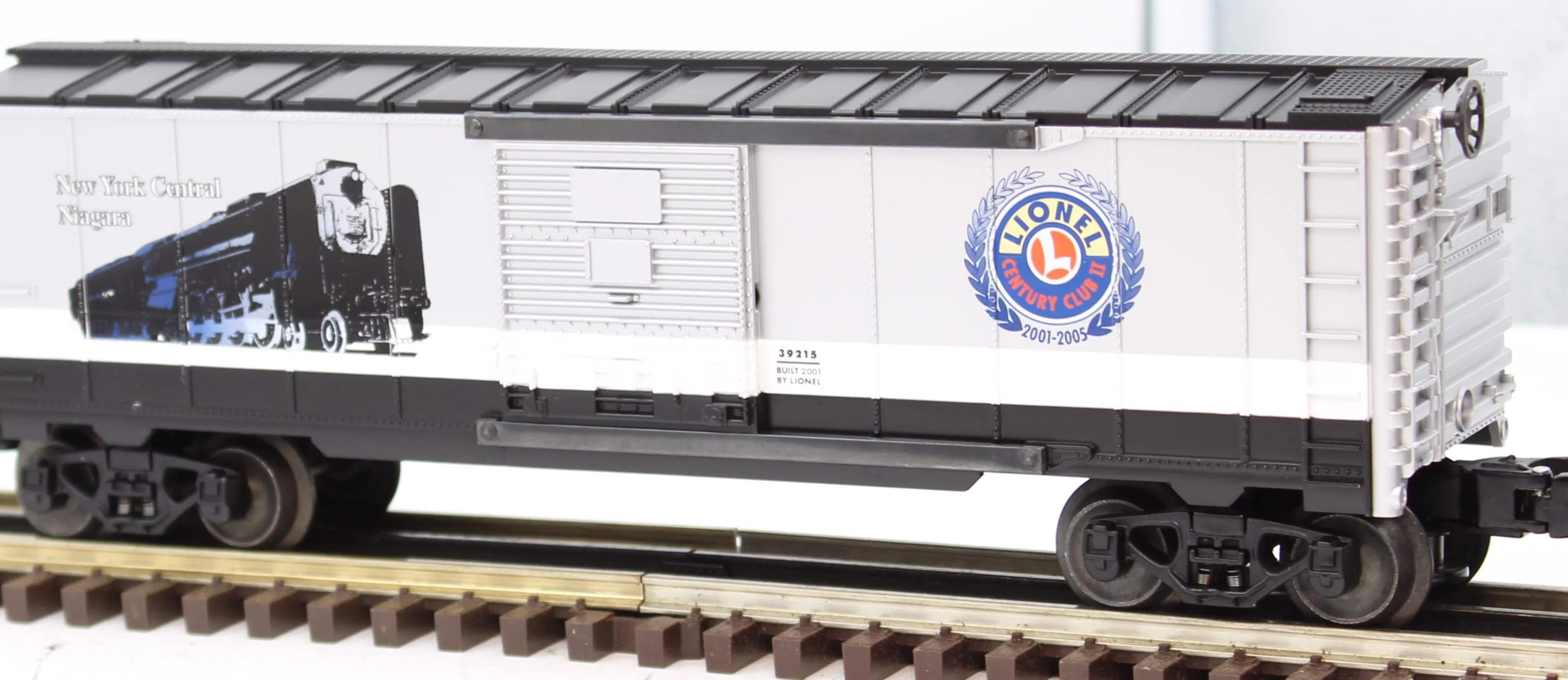 Lionel 6-39215 NEW YORK CENTRAL Box Car BC Century Club O Scale Like New - Image 6