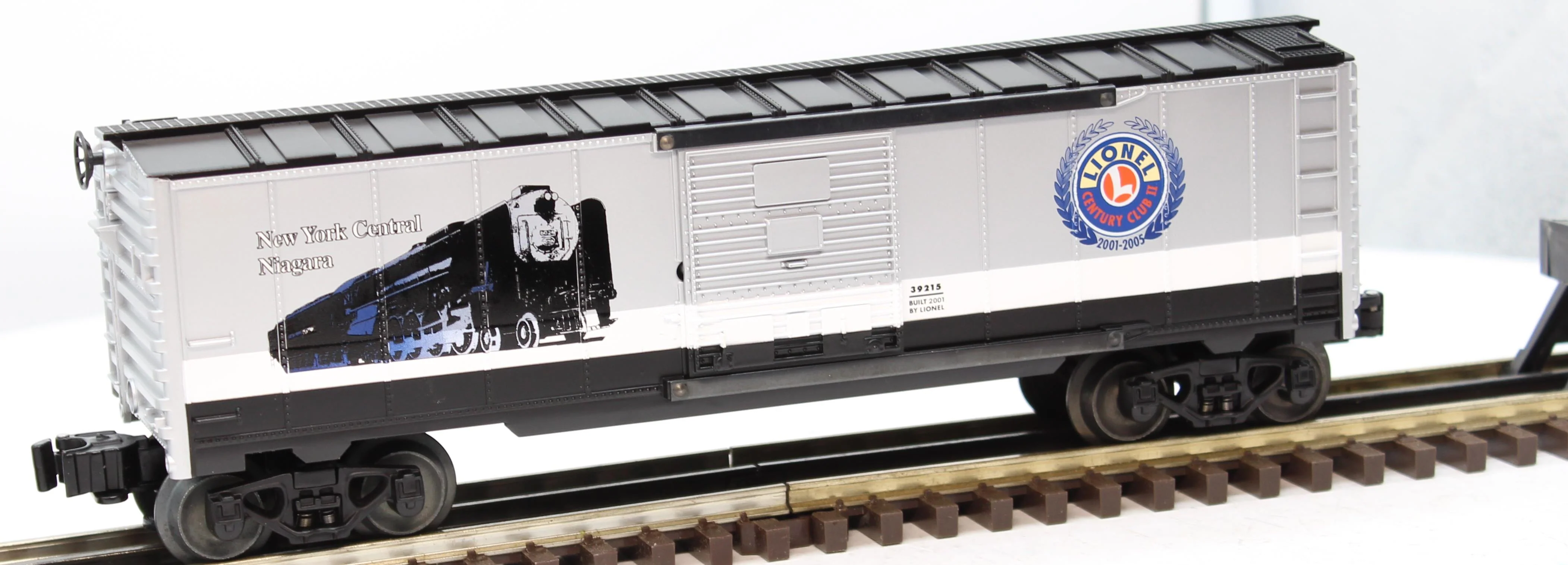 Lionel 6-39215 NEW YORK CENTRAL Box Car BC Century Club O Scale Like New - Image 7