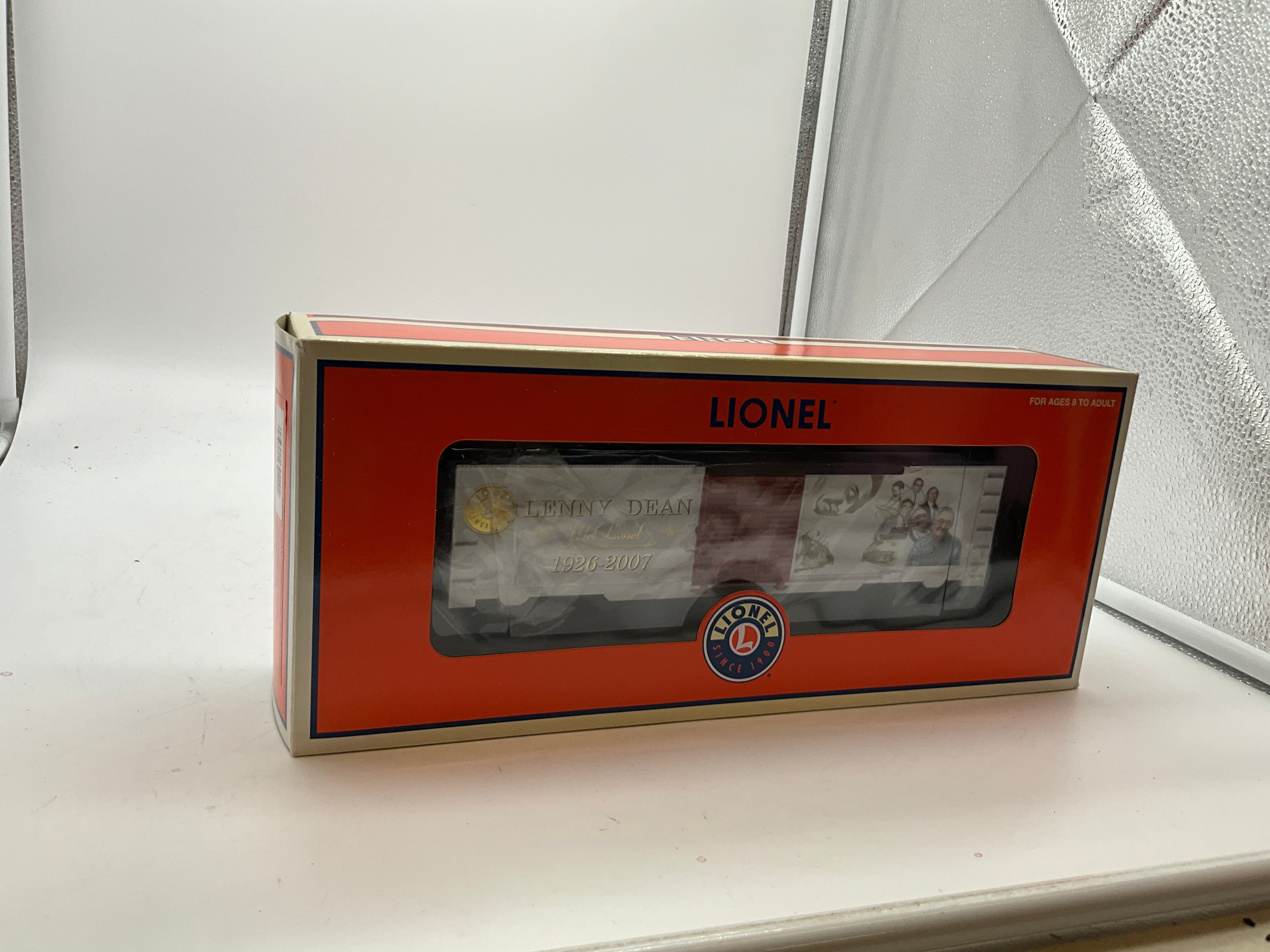 Lionel 6-39299 Lenny Dean Commemoration Boxcar O SCALE NEW - Image 8