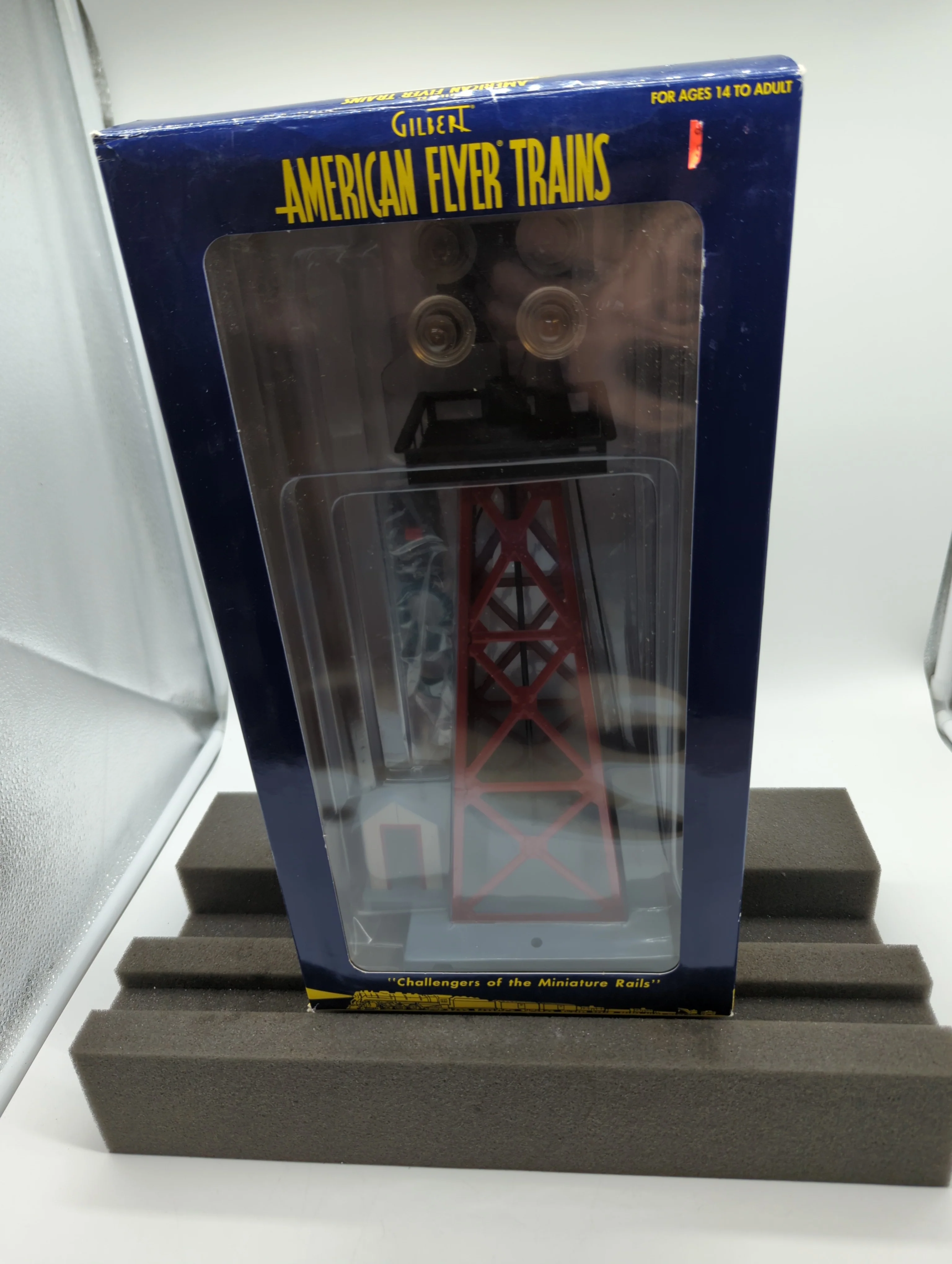 Lionel 6-49847 #774 FLOODLIGHT TOWER S SCALE Like New - Image 3