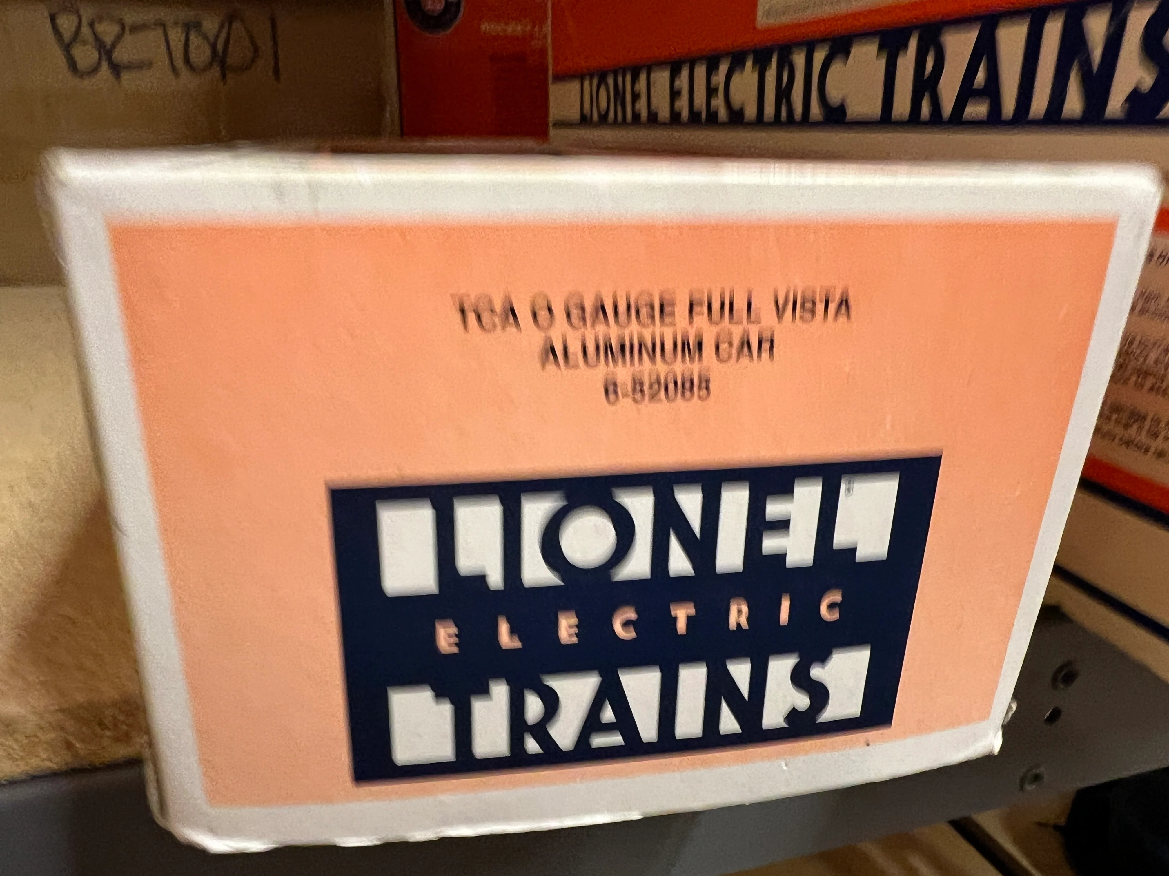 Lionel 6-52085 TCA full vista dome aluminum passenger car City of Dallas O scale NEW - Image 2