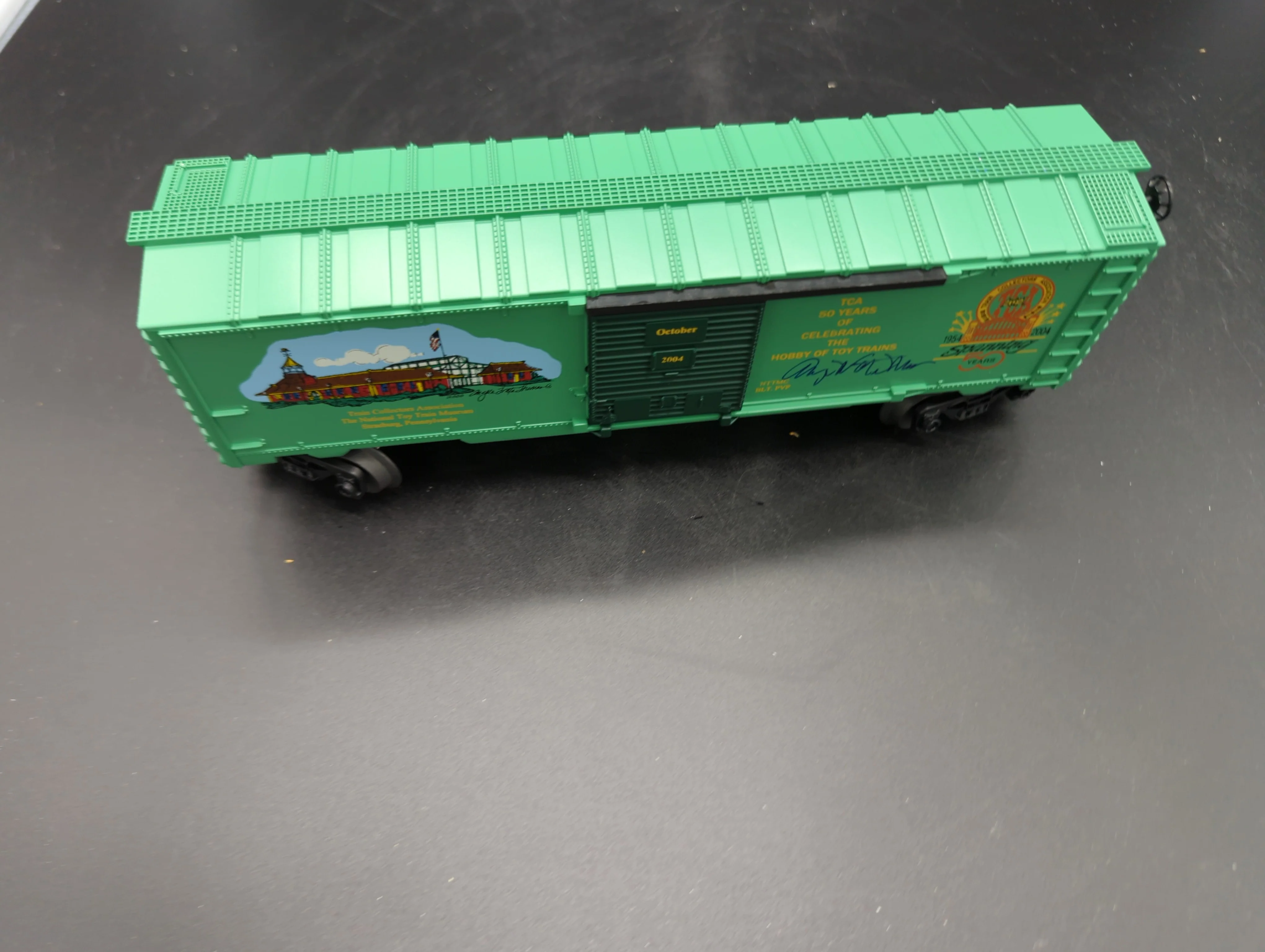Lionel 6-52361 TCA box car O SCALE Like New - Image 2