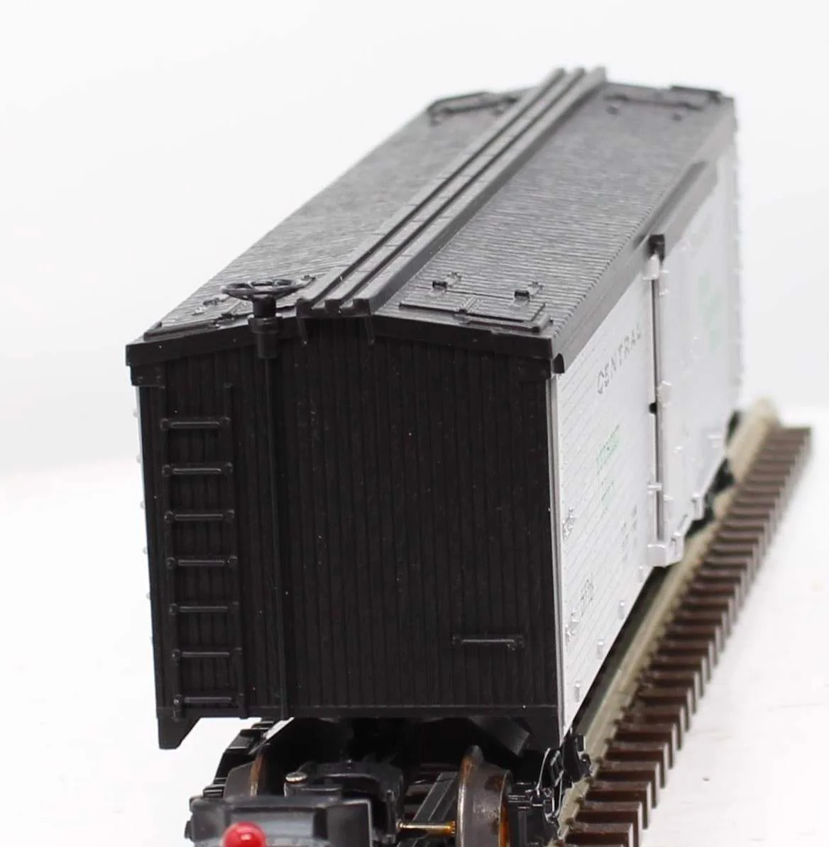 Lionel 6-5716 CENTRAL VERMONT Woodside Reefer 5716 O Scale Like New - Image 4