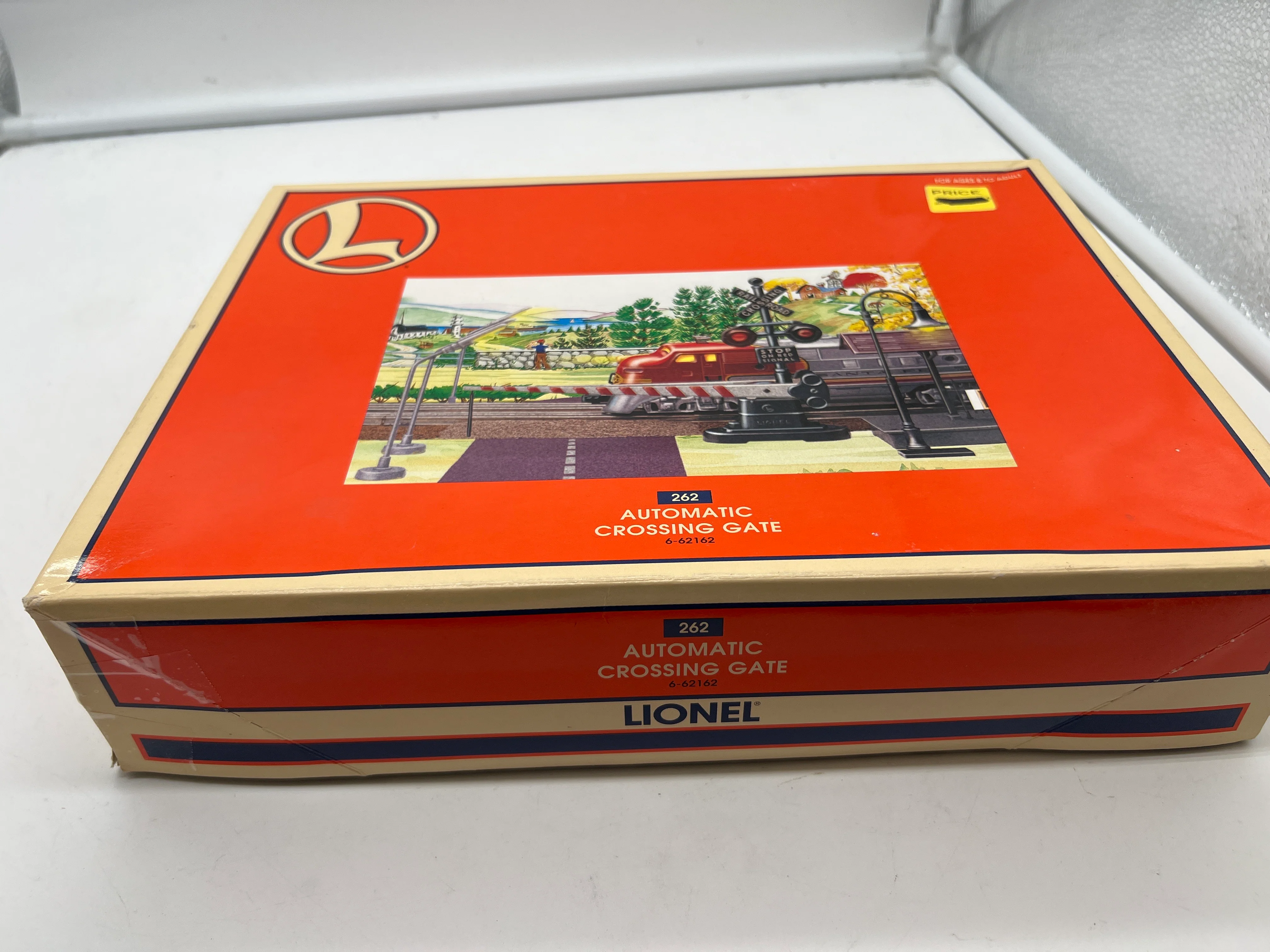 Lionel 6-62162 AUTO CROSSING GATE AND SIGNAL O SCALE NEW - Image 3