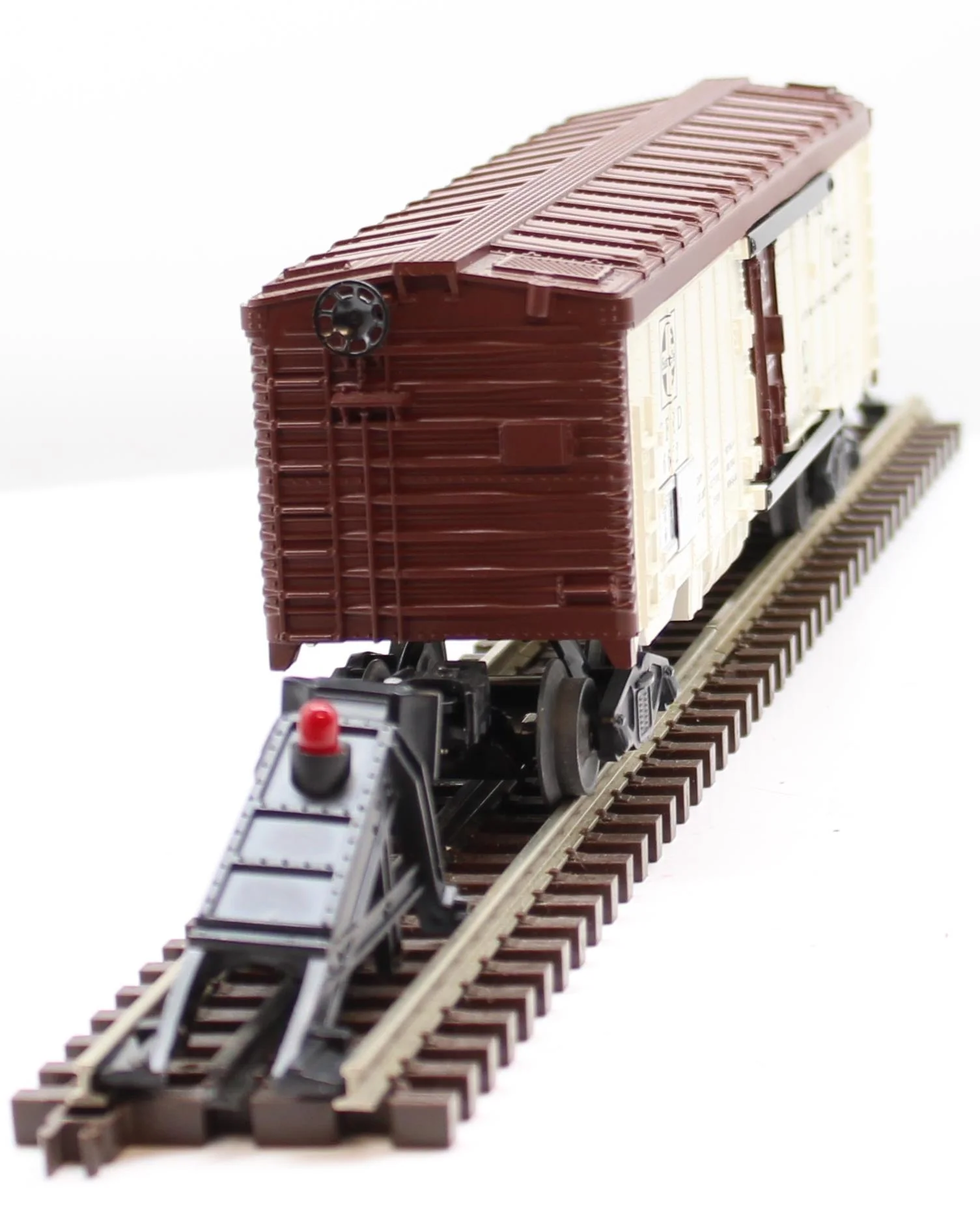 Lionel 6-6672 SFRD Route Of The Chief Reefer 6672 O SCALE Like New - Image 2