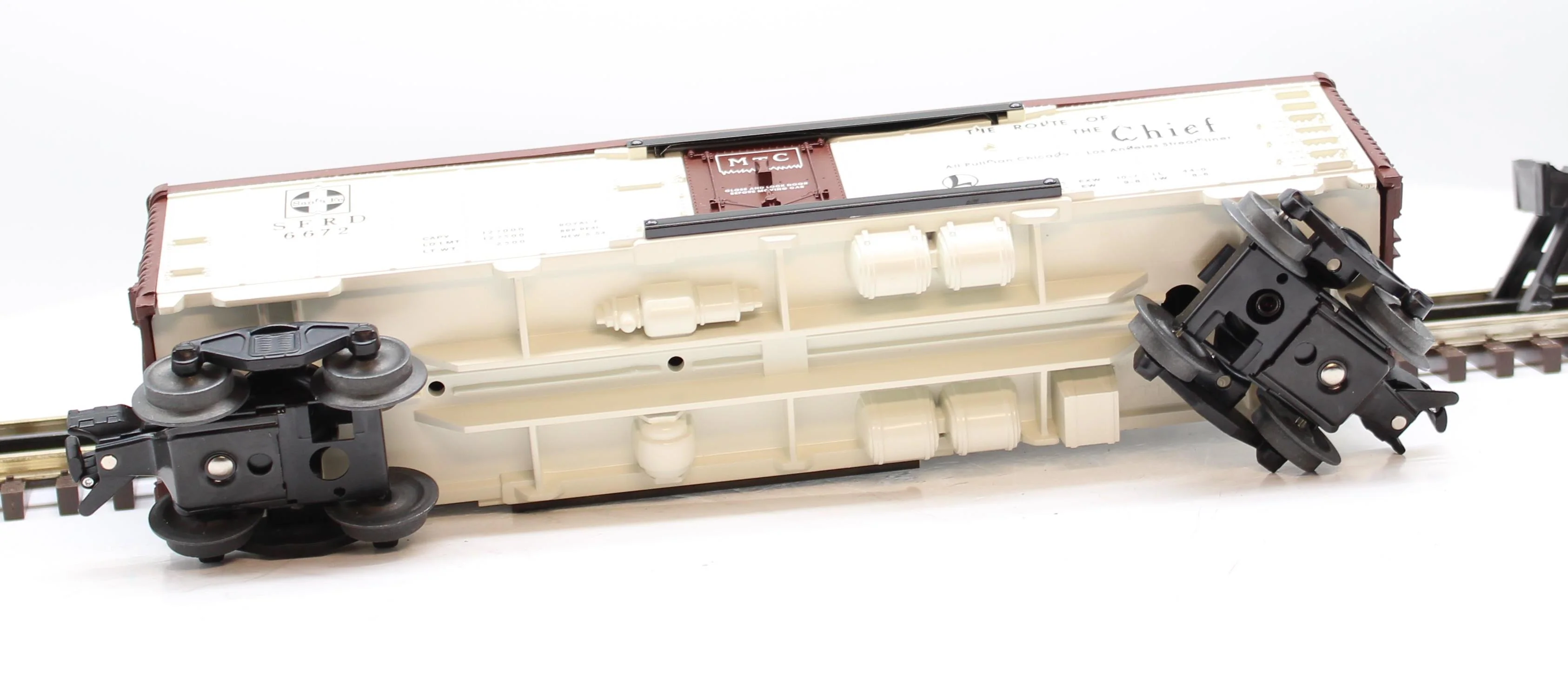 Lionel 6-6672 SFRD Route Of The Chief Reefer 6672 O SCALE Like New - Image 7