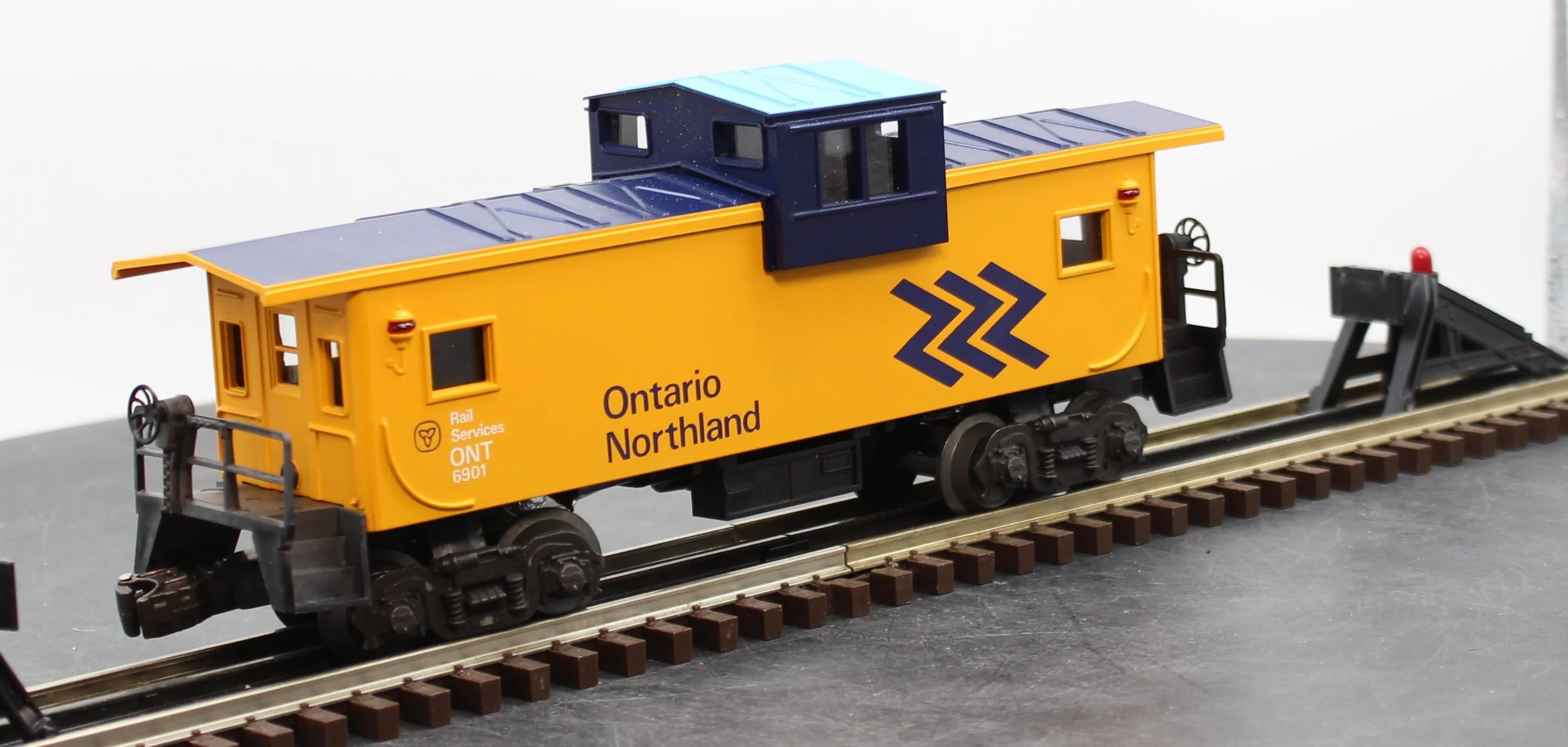 Lionel 6-6901 Ontario Northland Extended Vision Caboose O SCALE Like New - Image 6