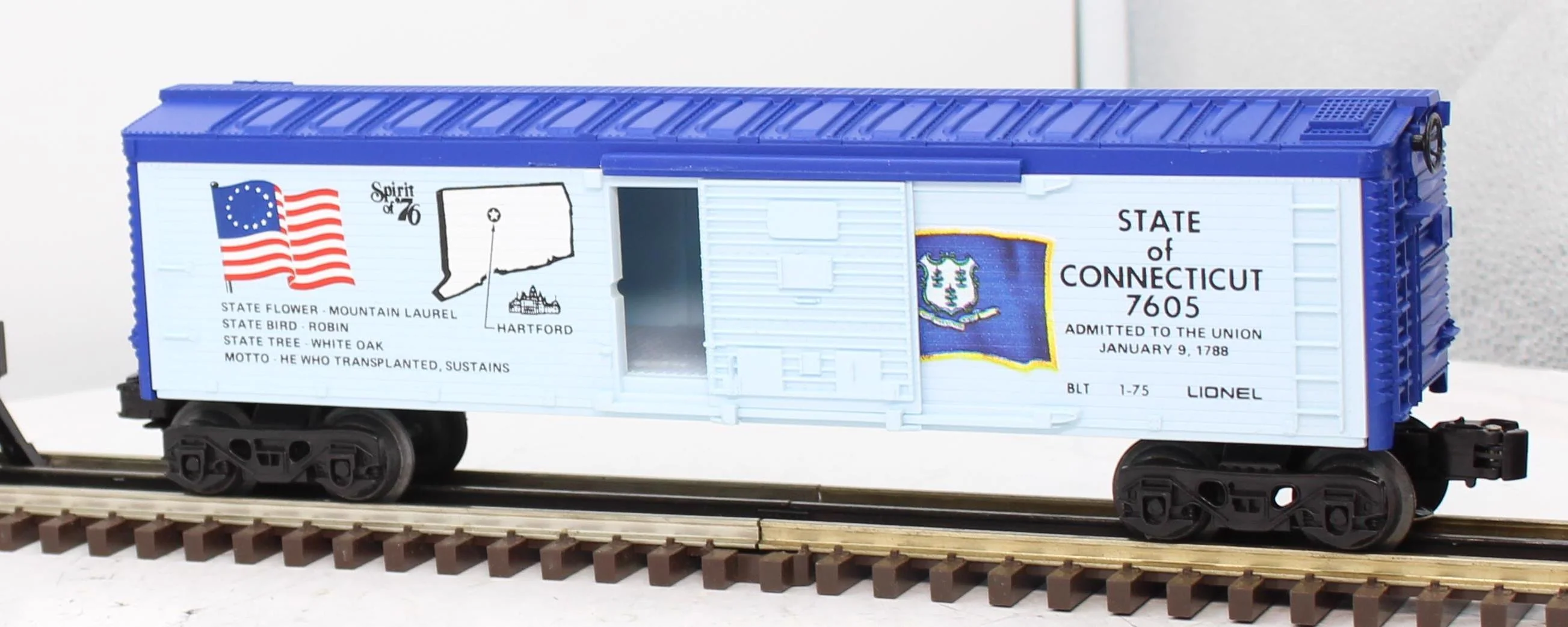 Lionel 6-7605 STATE OF CONNECTICUT Spirit of 76 Boxcar Mainline #7605 O Scale Like New - Image 4