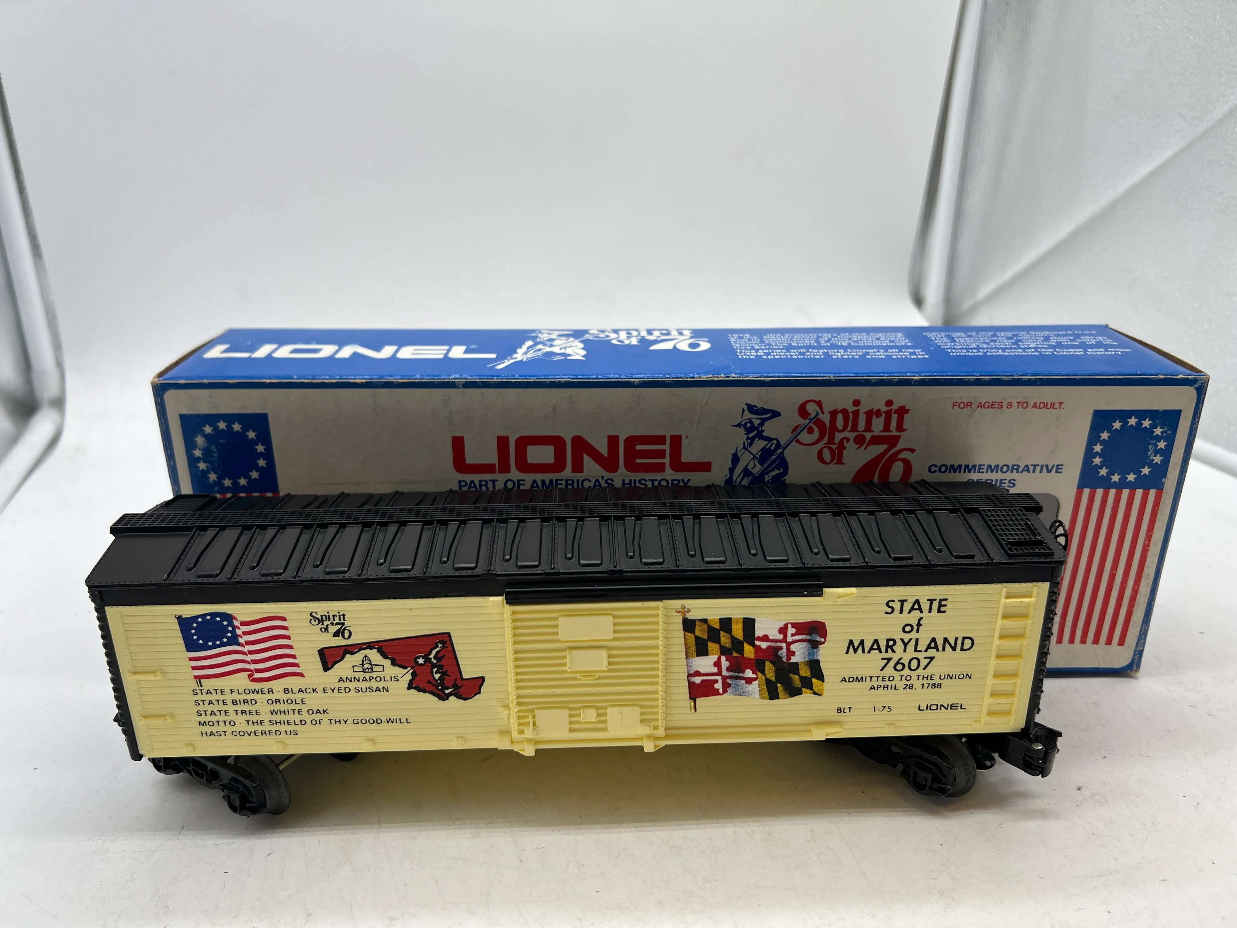 Lionel 6-7607 Spirit of 76 State of Maryland box car O scale Like New
