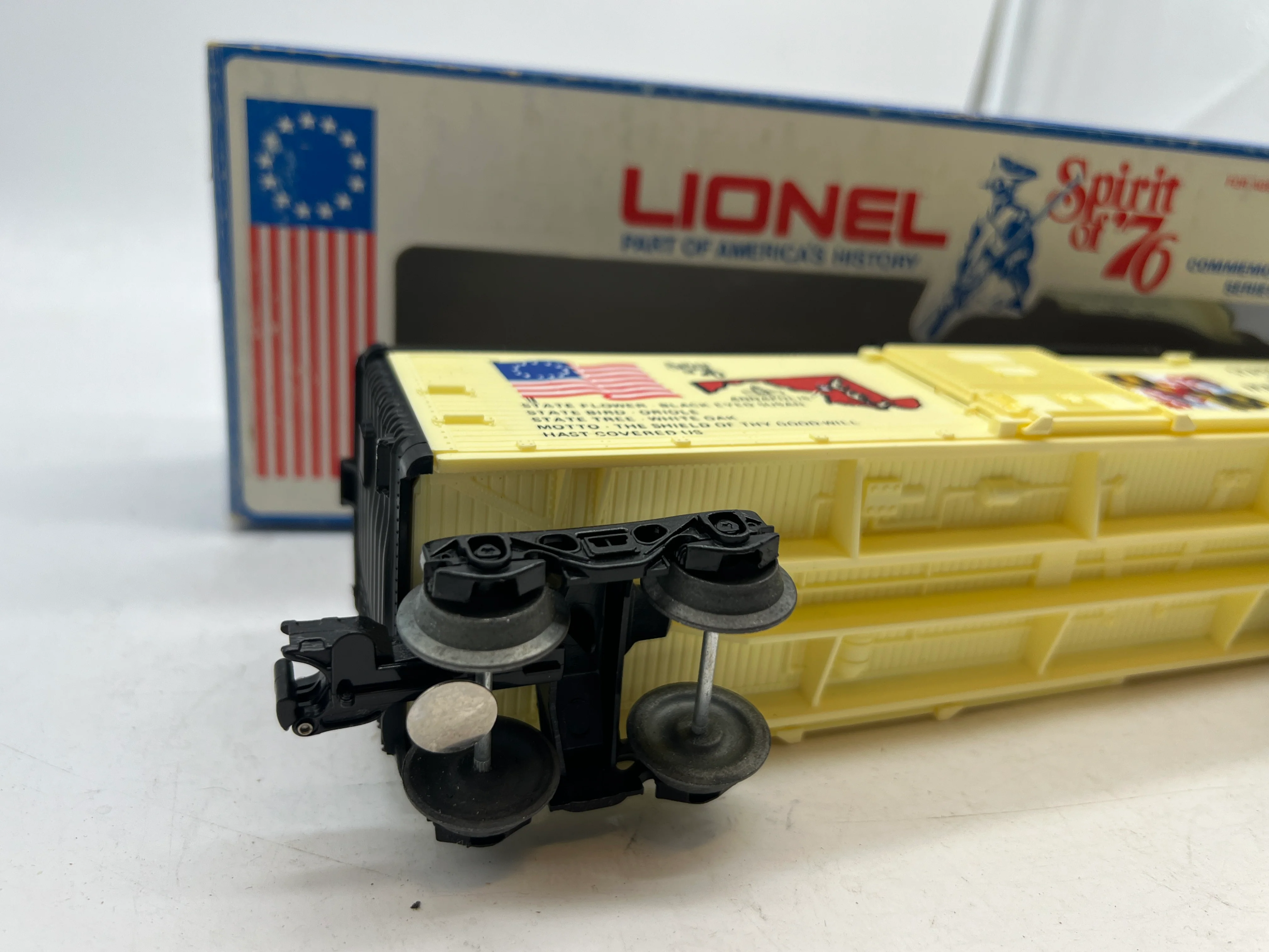 Lionel 6-7607 Spirit of 76 State of Maryland box car O scale Like New - Image 3