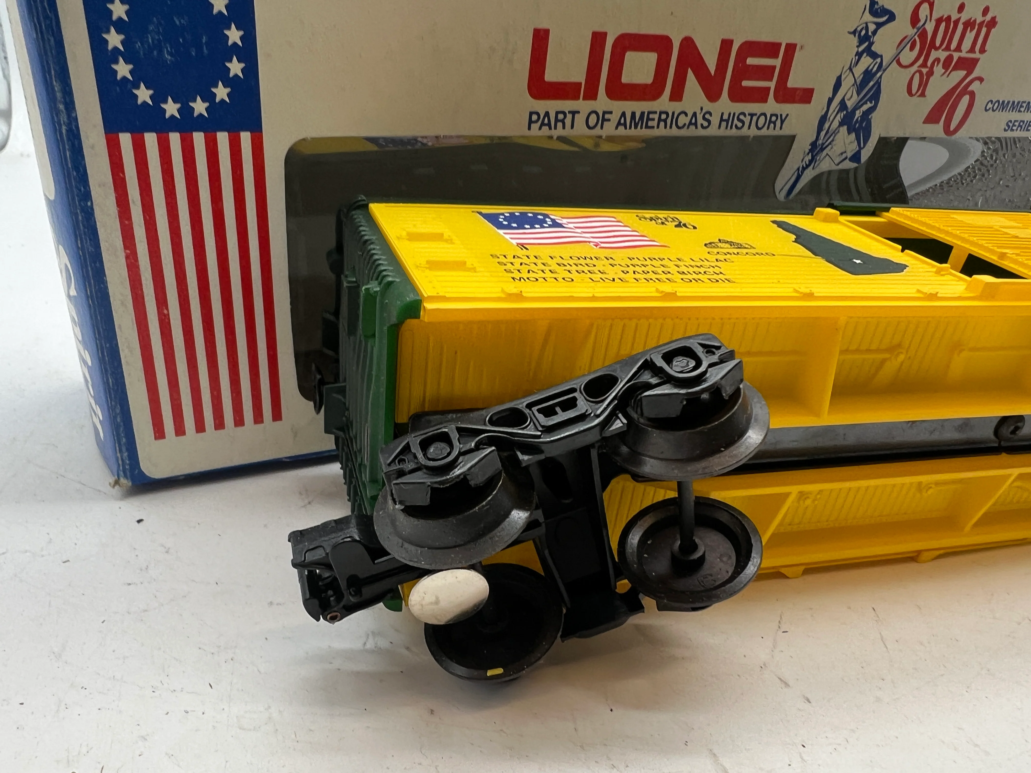 Lionel 6-7609 State of New Hampshire boxcar from Spirit of 76 O scale Like New - Image 2