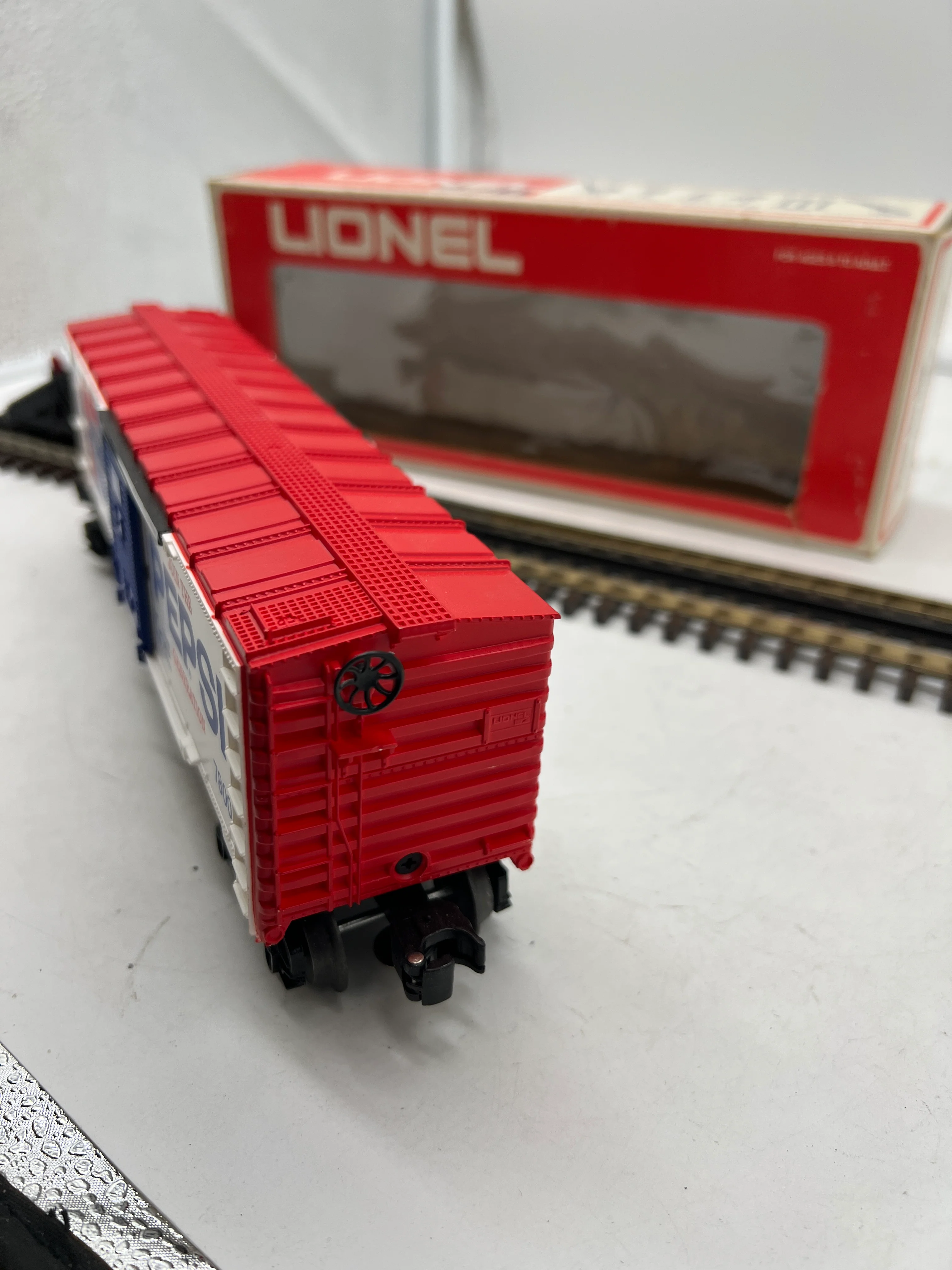 Lionel 6-7800 Pepsi boxcar "Join the Pepsi Generation" O scale Like New - Image 4