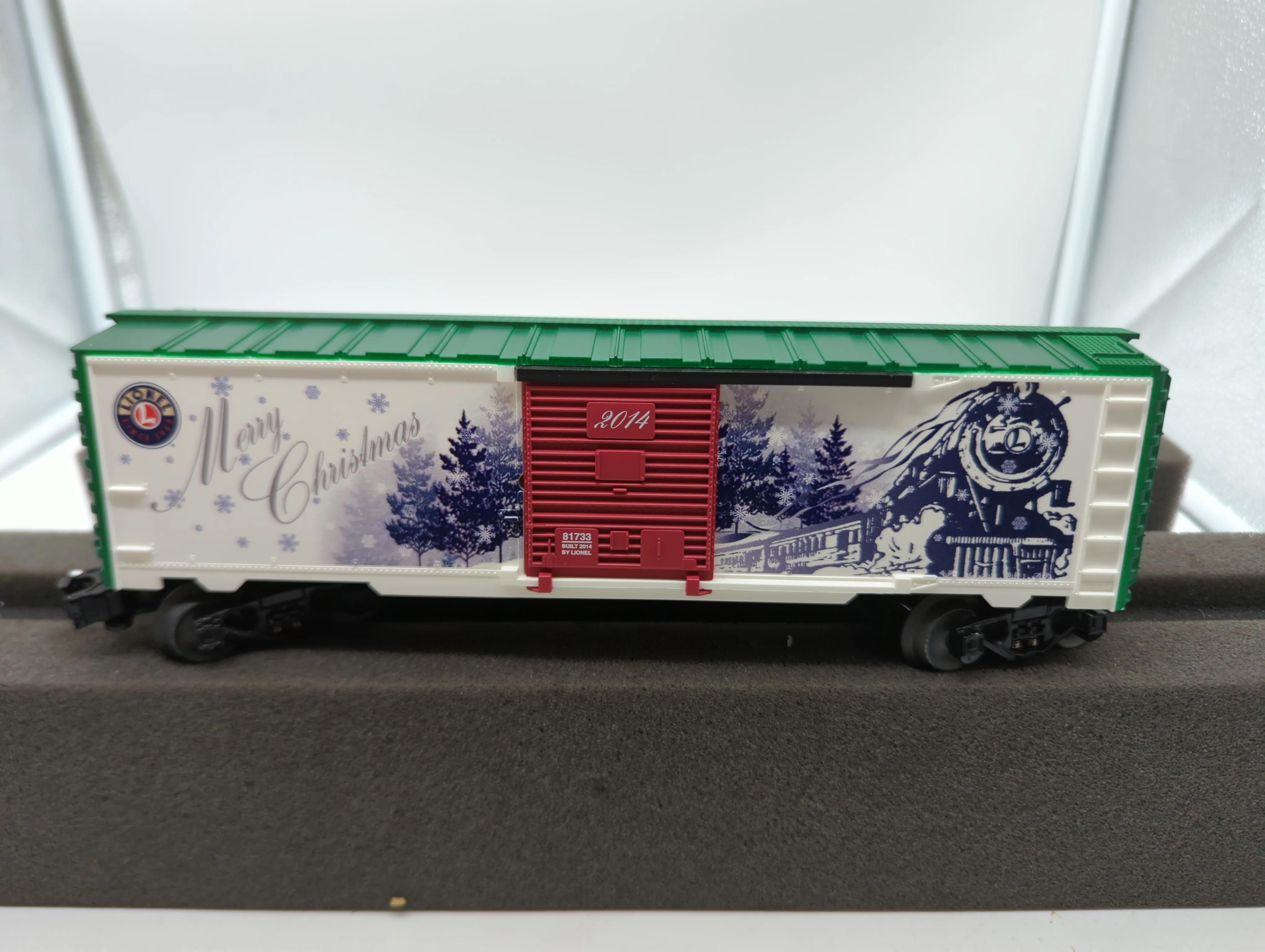 Lionel 6-81733 2014 LIONEL CHRISTMAS BOXCAR O SCALE Like New - Image 2