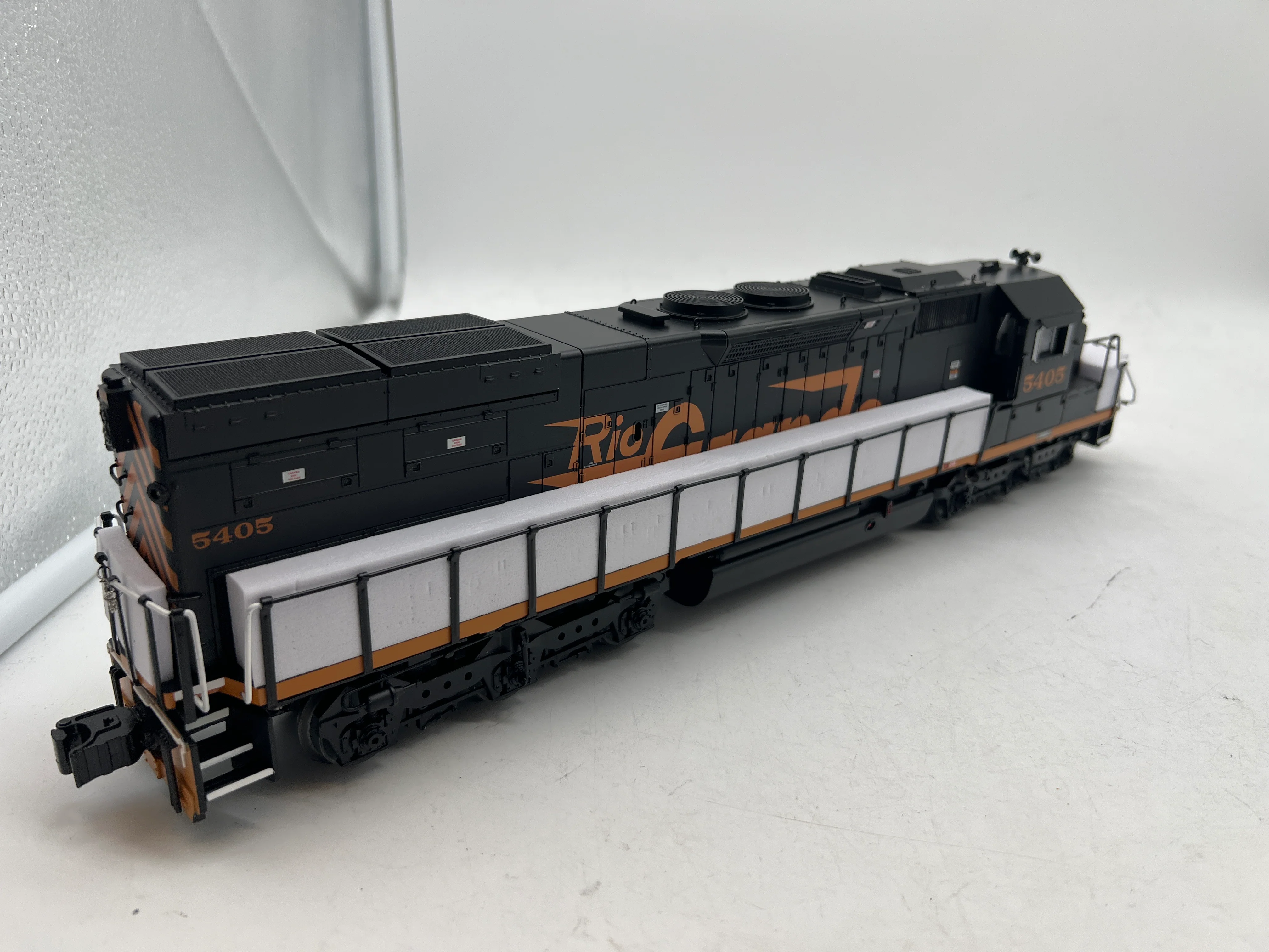 Lionel 6-84623 DENVER & RIO GRANDE LEGACY SD40T-2 #5405 Deisel Locomotive O SCALE Like New - Image 5