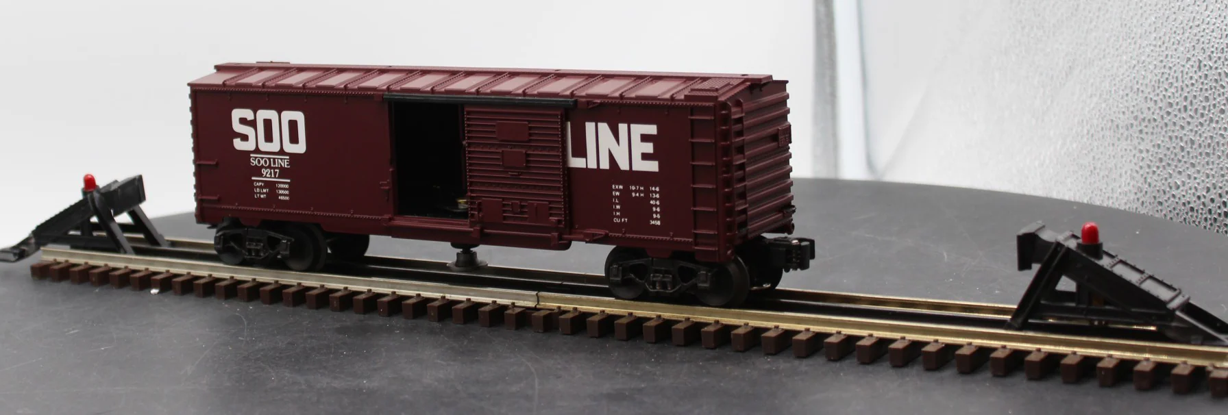 Lionel 6-9217 Soo Line Operating Boxcar O SCALE Used Excellent - Image 10