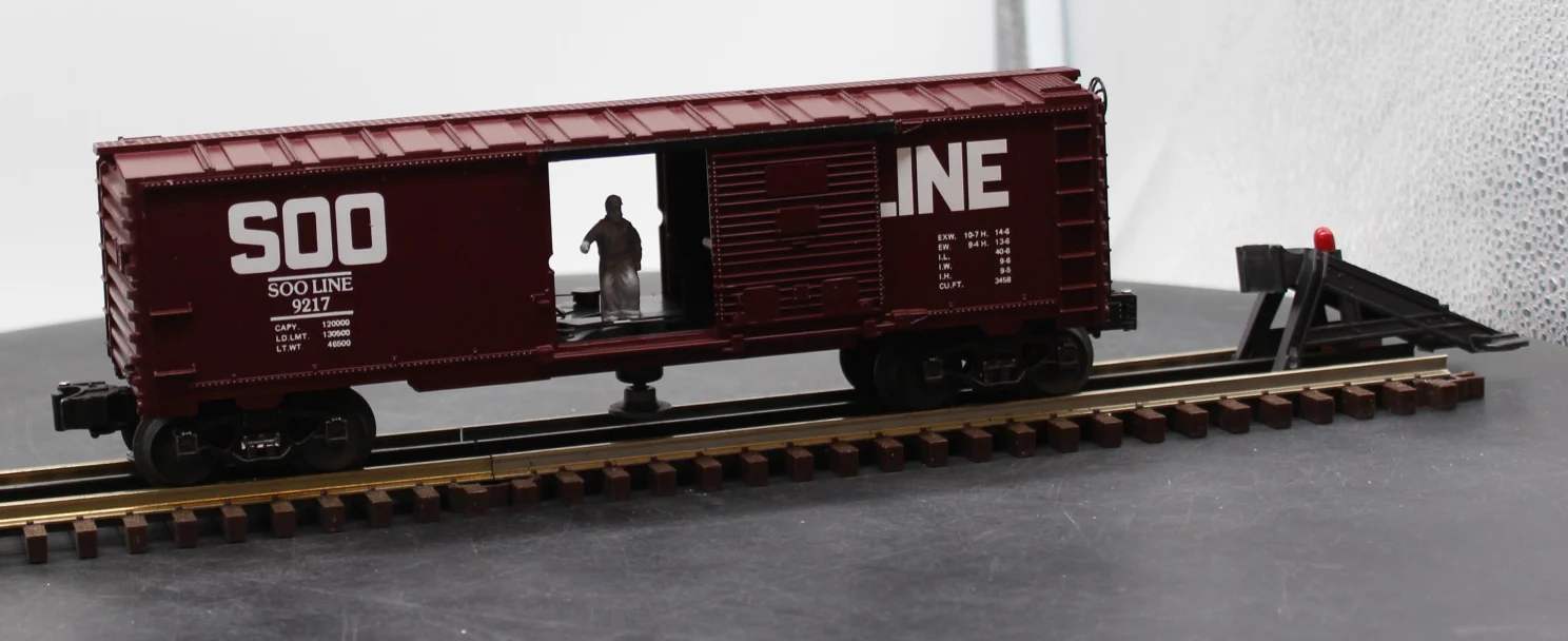 Lionel 6-9217 Soo Line Operating Boxcar O SCALE Used Excellent - Image 7