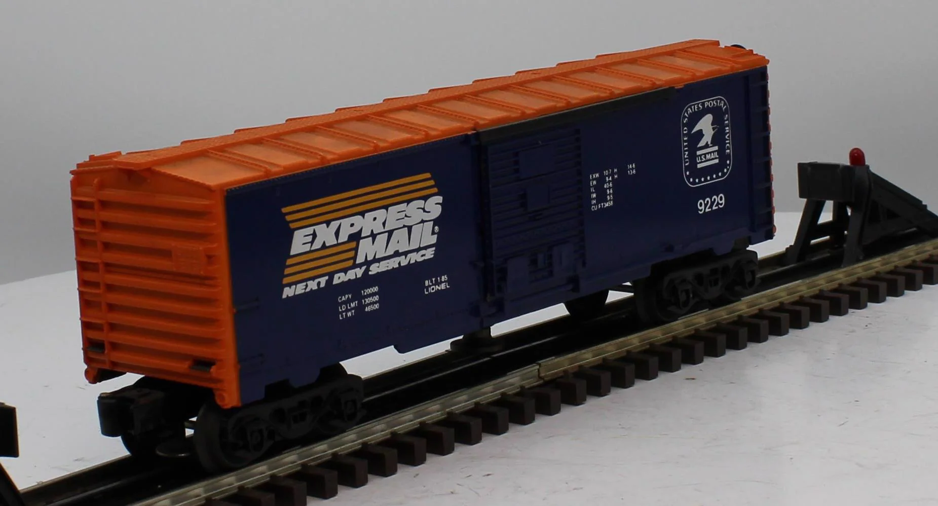 Lionel 6-9229 UNITED STATES POSTAL SERVICE Operating USPS Express Mail Boxcar O Scale Used Damaged Box no man as is - Image 5