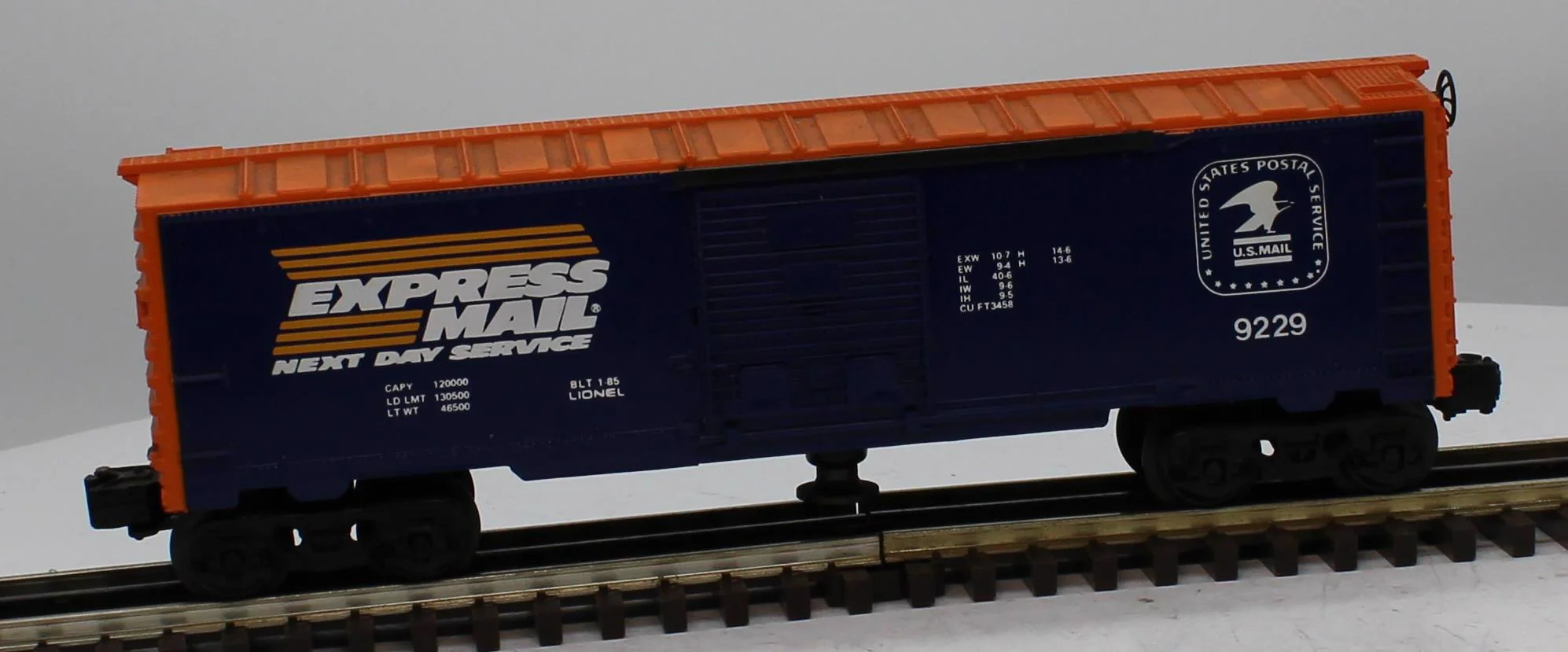 Lionel 6-9229 UNITED STATES POSTAL SERVICE Operating USPS Express Mail Boxcar O Scale Used Damaged Box no man as is - Image 6