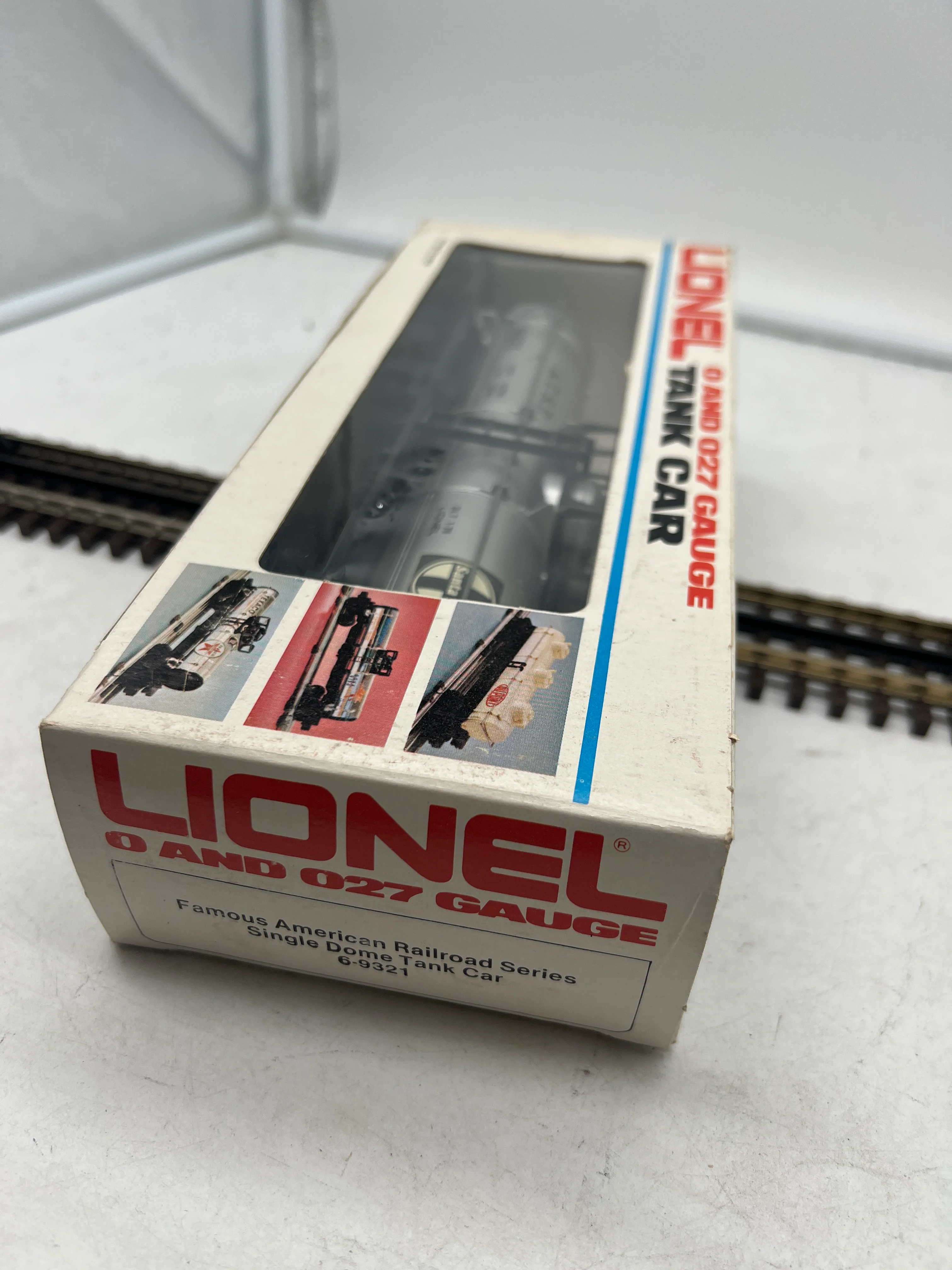 Lionel 6-9321 Santa Fe Tank Car O SCALE NEW - Image 2