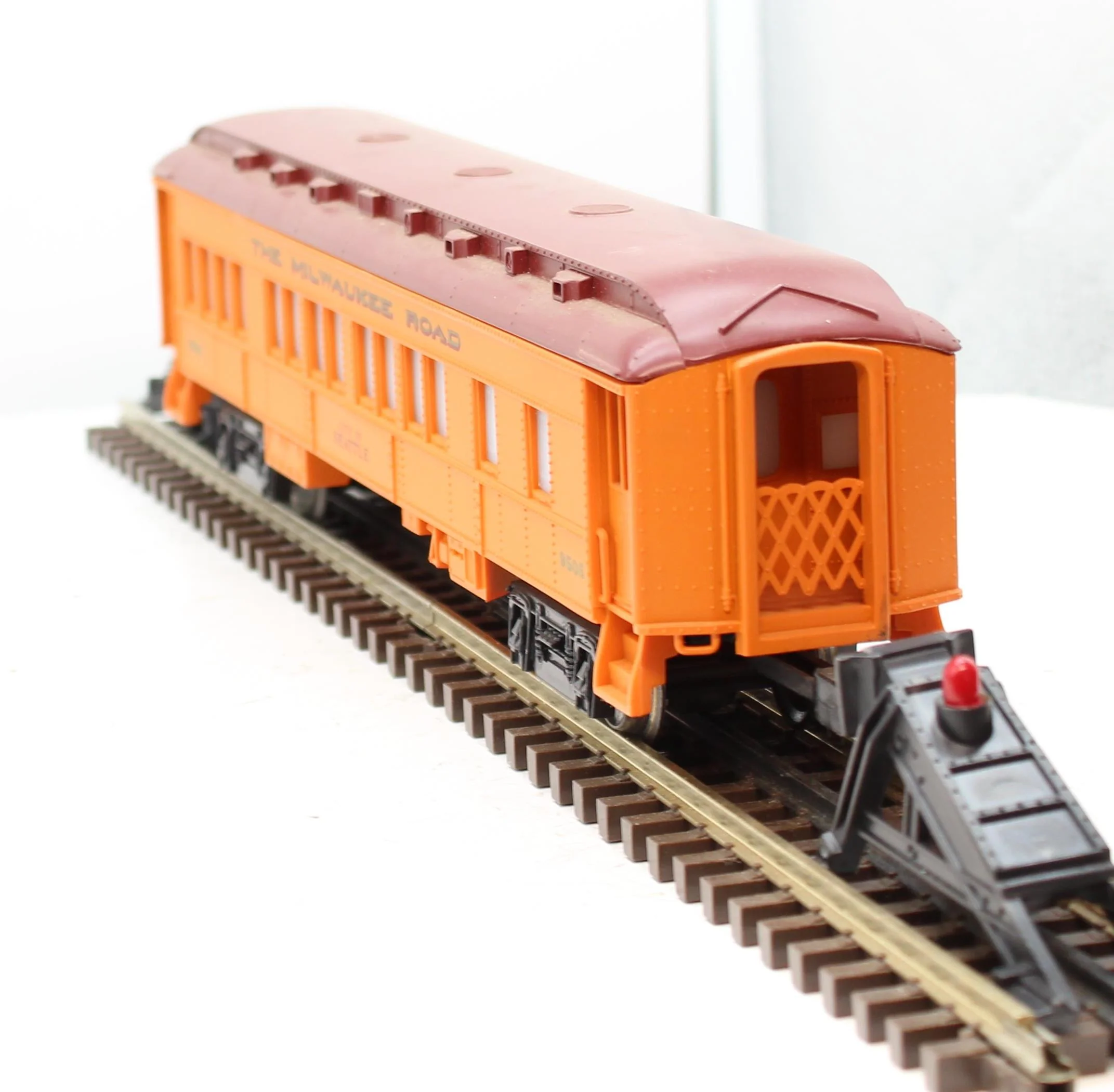 Lionel 6-9505 MILWAUKEE ROAD City of Seattle Passenger Car O Scale Used Damaged Box - Image 5