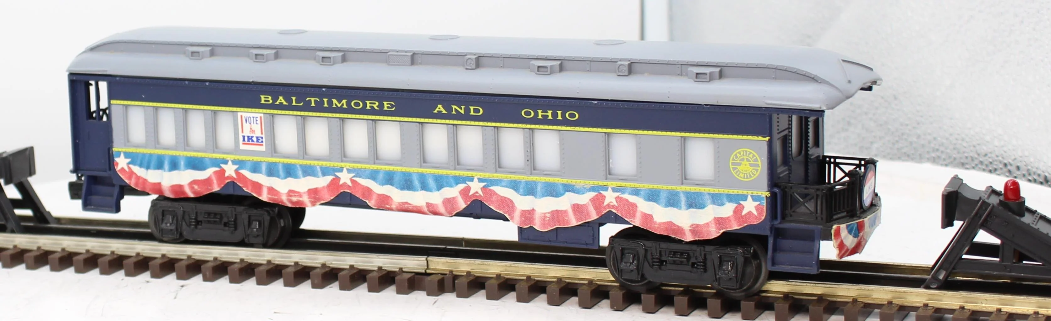 Lionel 6-9529 BALTIMORE & OHIO Eisenhower Campaign Observation Car O Scale Used Damaged Box - Image 5