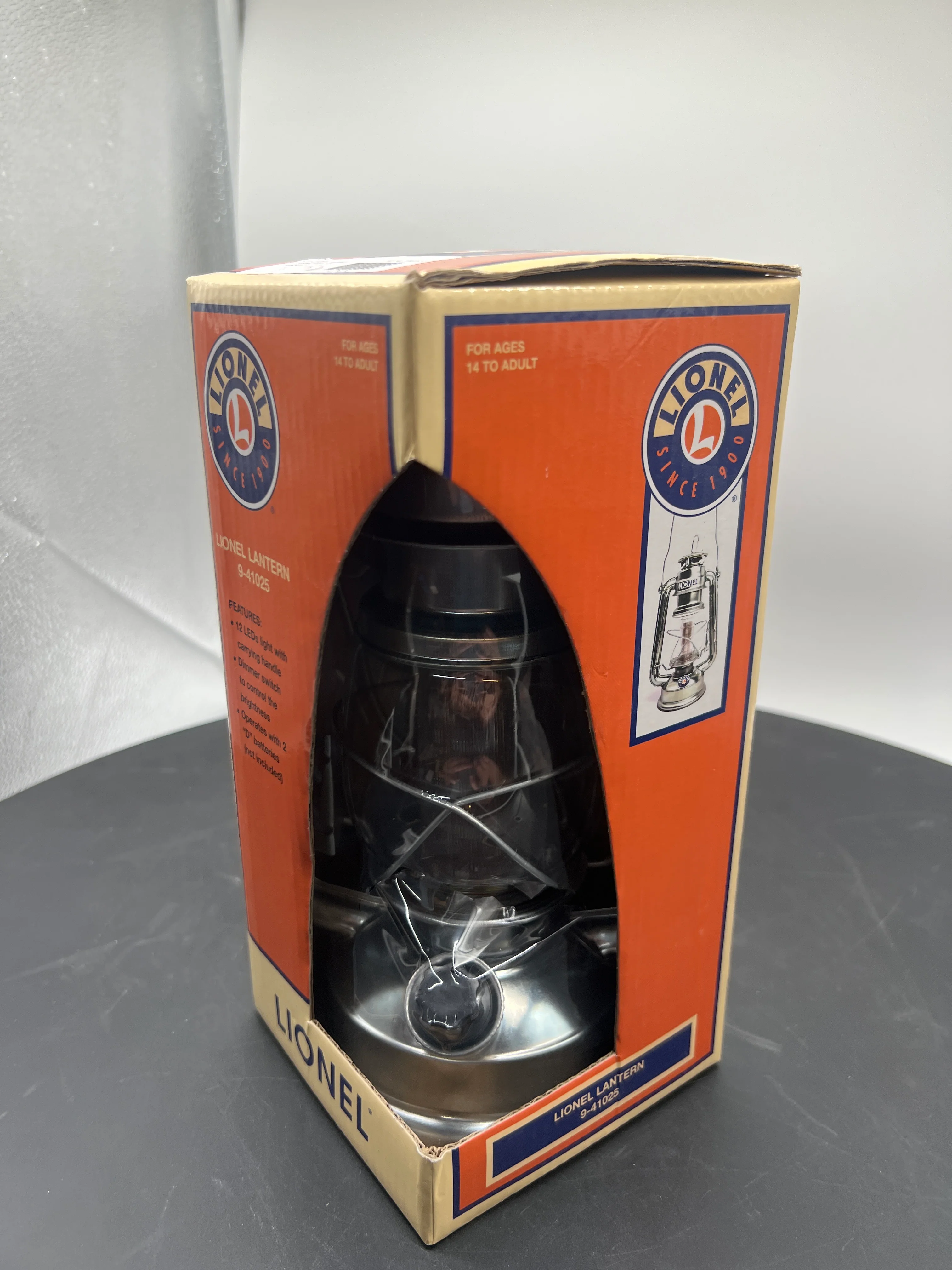 Lionel 9-41025 LIONEL SILVER LANTERN Collectible NEW - Image 3