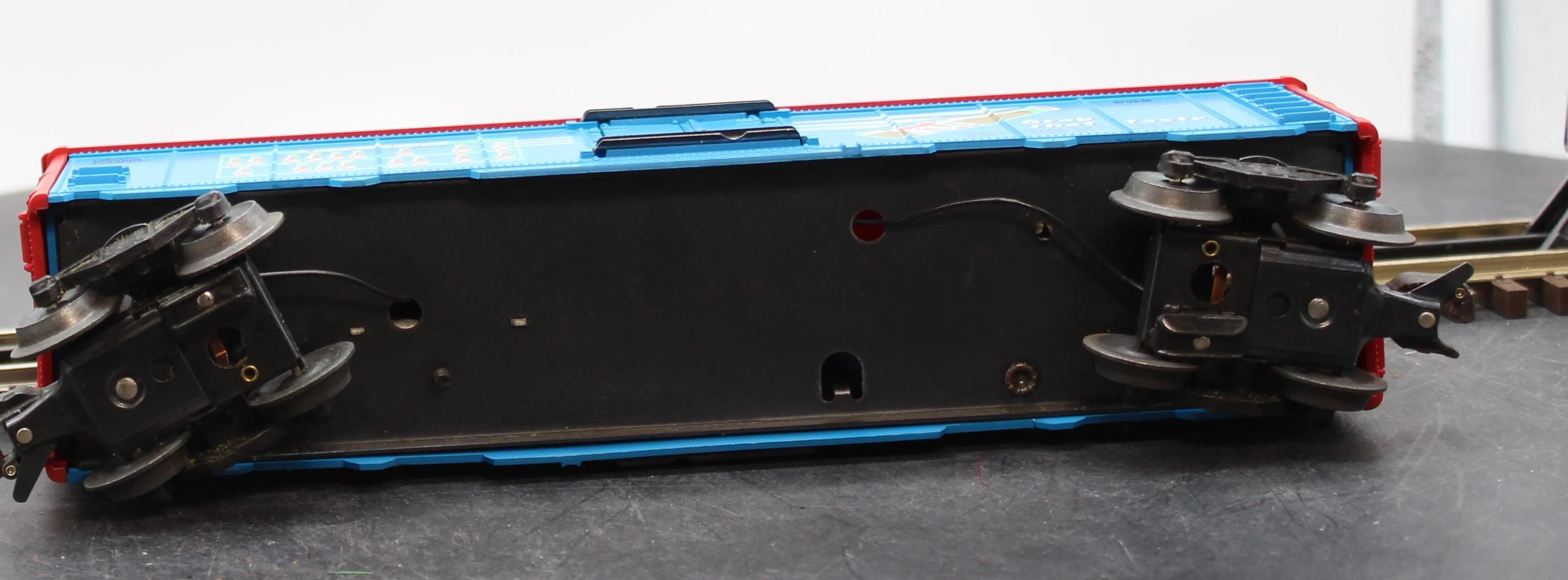 Lionel Cola 6-16777 Operating car O Scale Used Damaged Box - Image 7