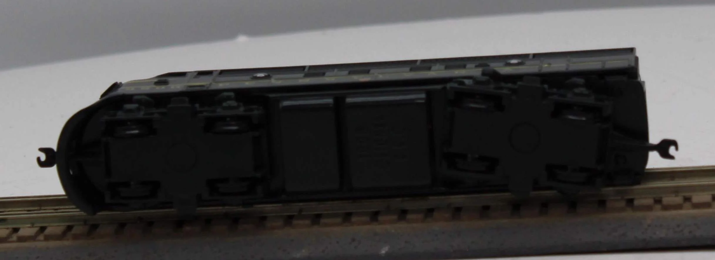 Lionel F3 Series 3500 Engine 1/120 Scale Like New - Image 2