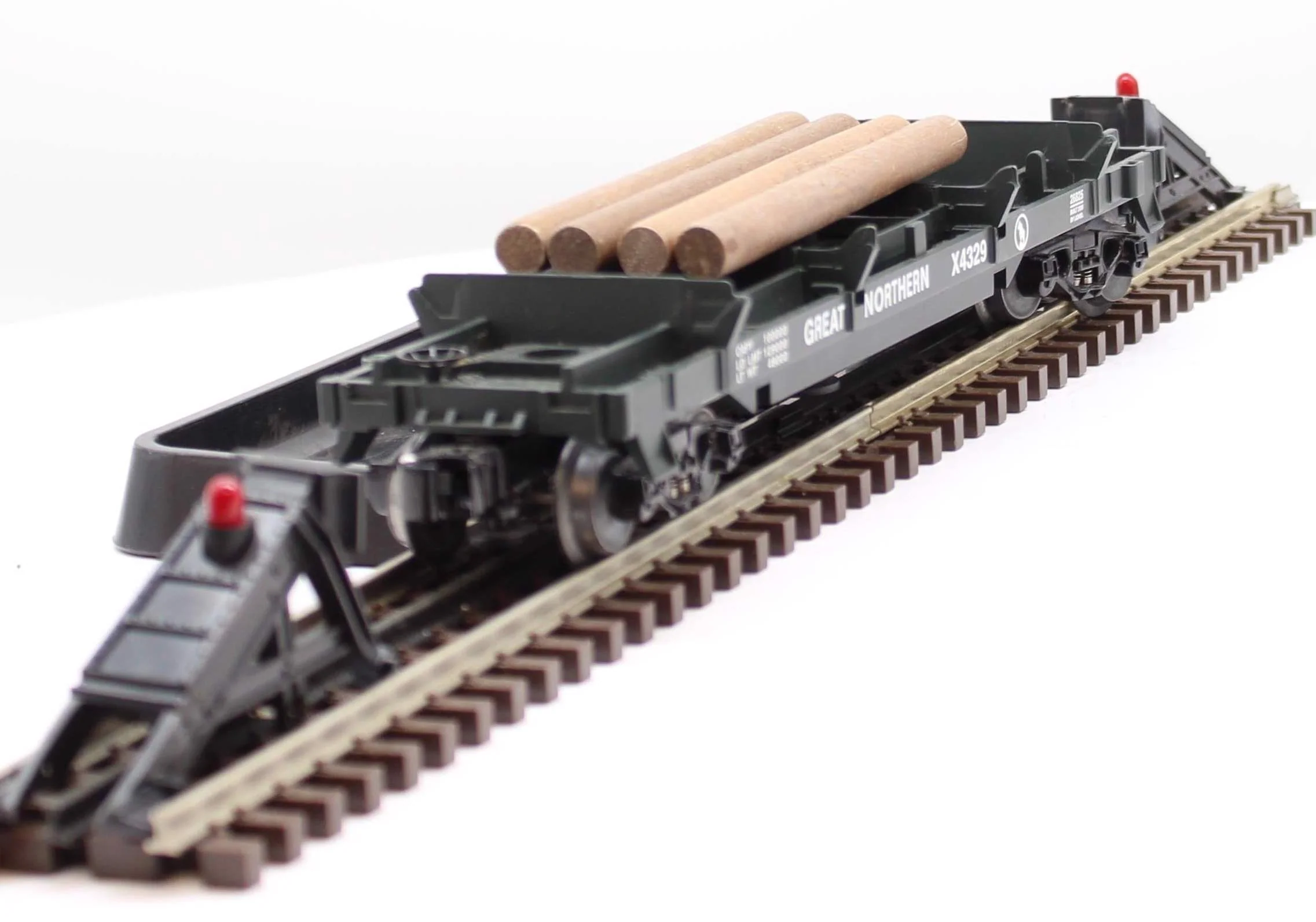 Lionel Great Northern 6-26825 Log Dump Car O SCALE Used - Image 5